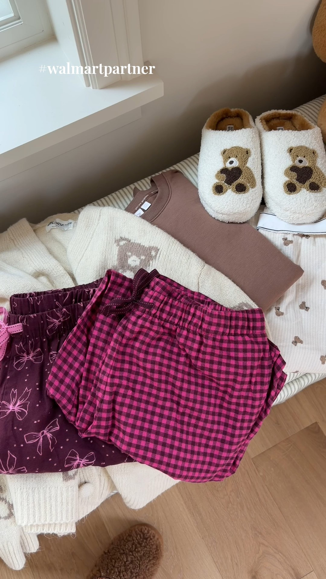 They’re selling out fast but keep checking back for re-stocks 🧸🎀 @walmart #walmartfashion #walmartpartner

#LTKSeasonal #LTKHoliday #LTKFamily