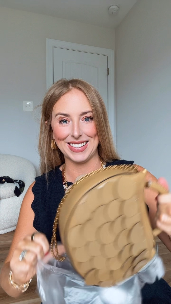 New bag from Walmart!

#LTKootd