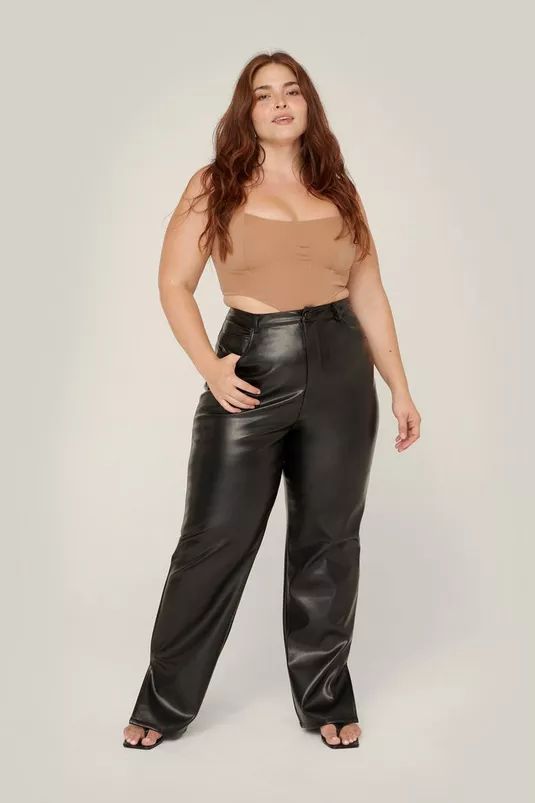 Grande Taille - Pantalon en similicuir à poches& fentes | NastyGal (FR)