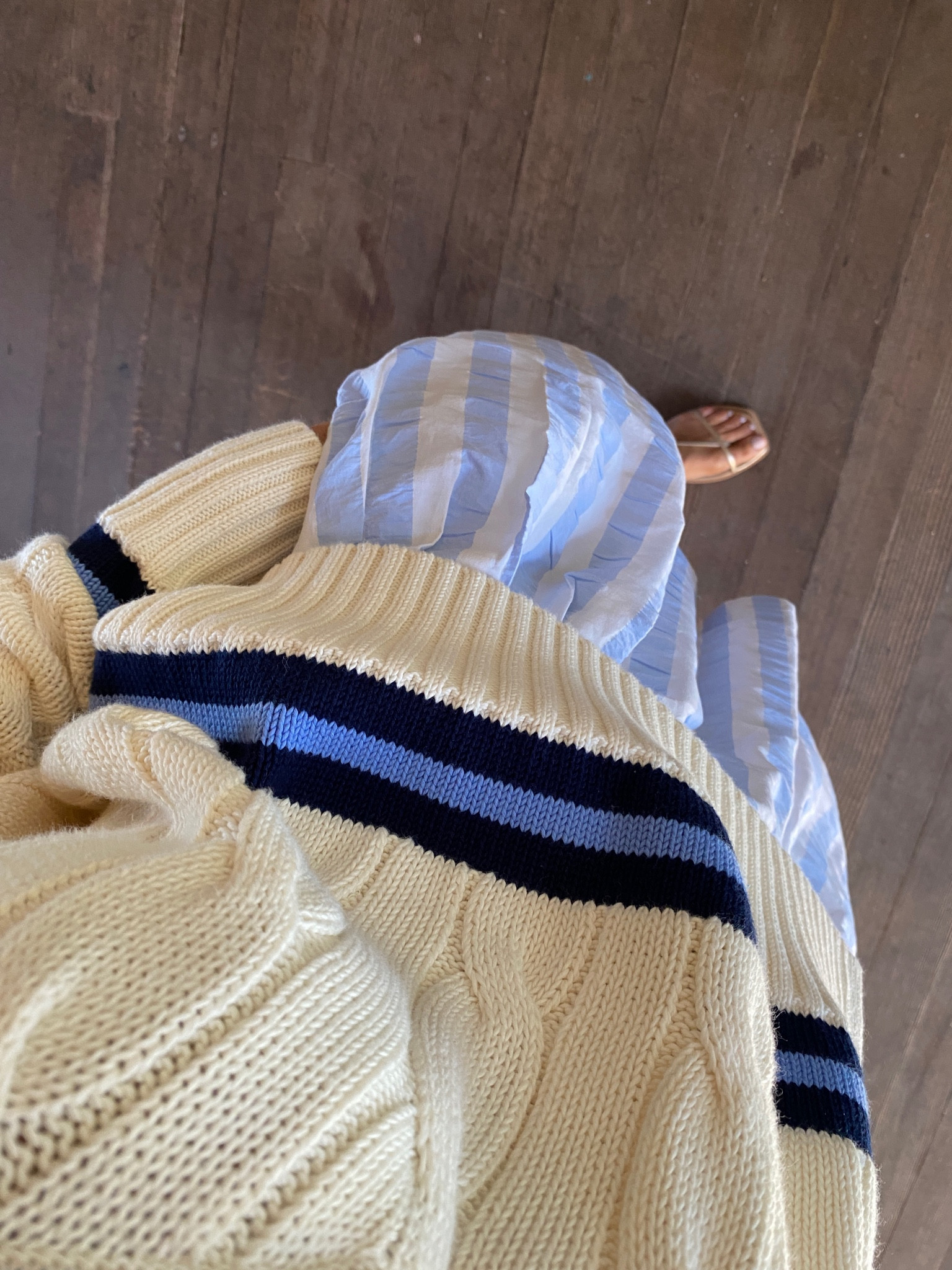 the number of times i have worn this sweater 😆

#LTKSeasonal #LTKFind #LTKstyletip