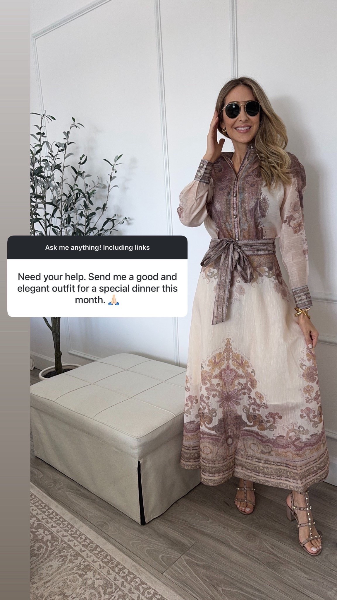 Gorgeous set that reminds me so much of Zimmerman. So elegant and so feminine 
Runs tts 
Wearing a size small 




#LTKU #LTKSeasonal #LTKootd