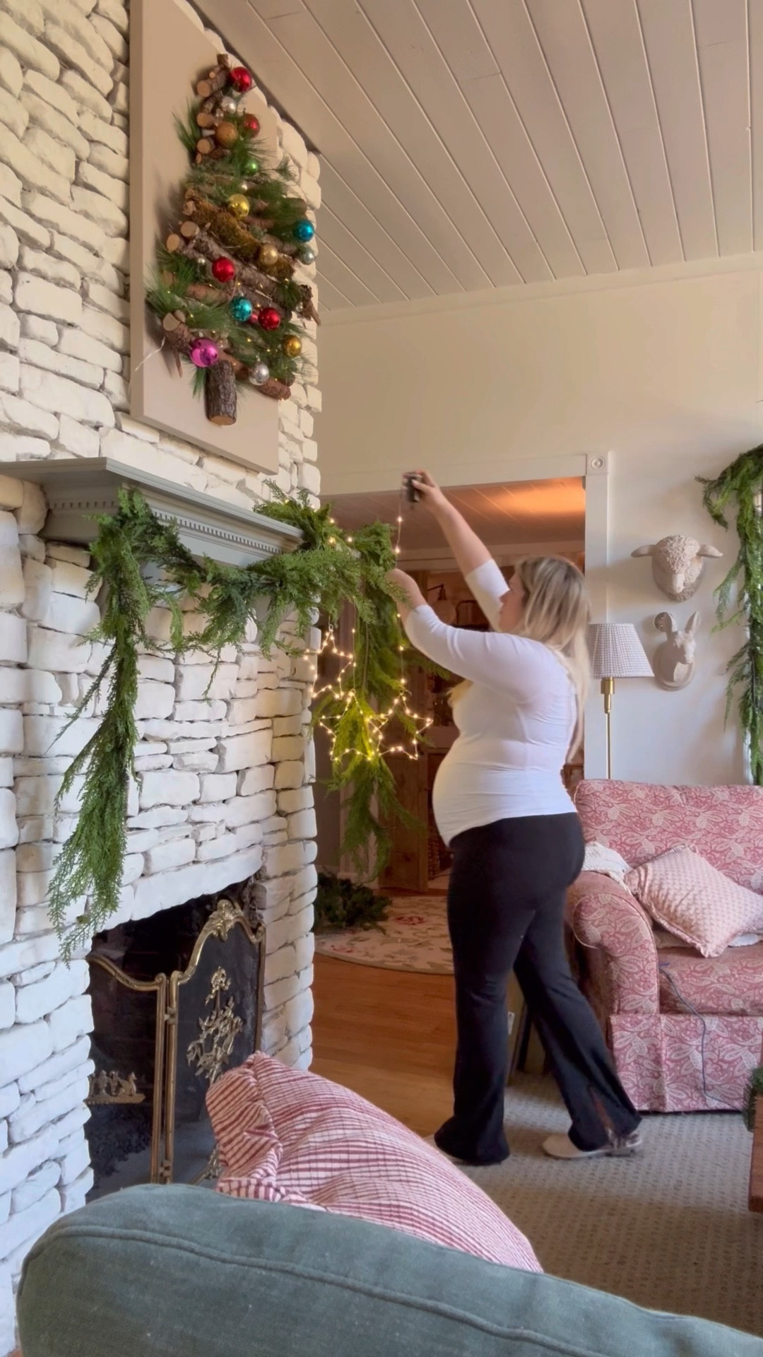 These stars remind me of Anthro/Terrain but they’re target 🤫 😉

#LTKHome #LTKHoliday #LTKCyberWeek