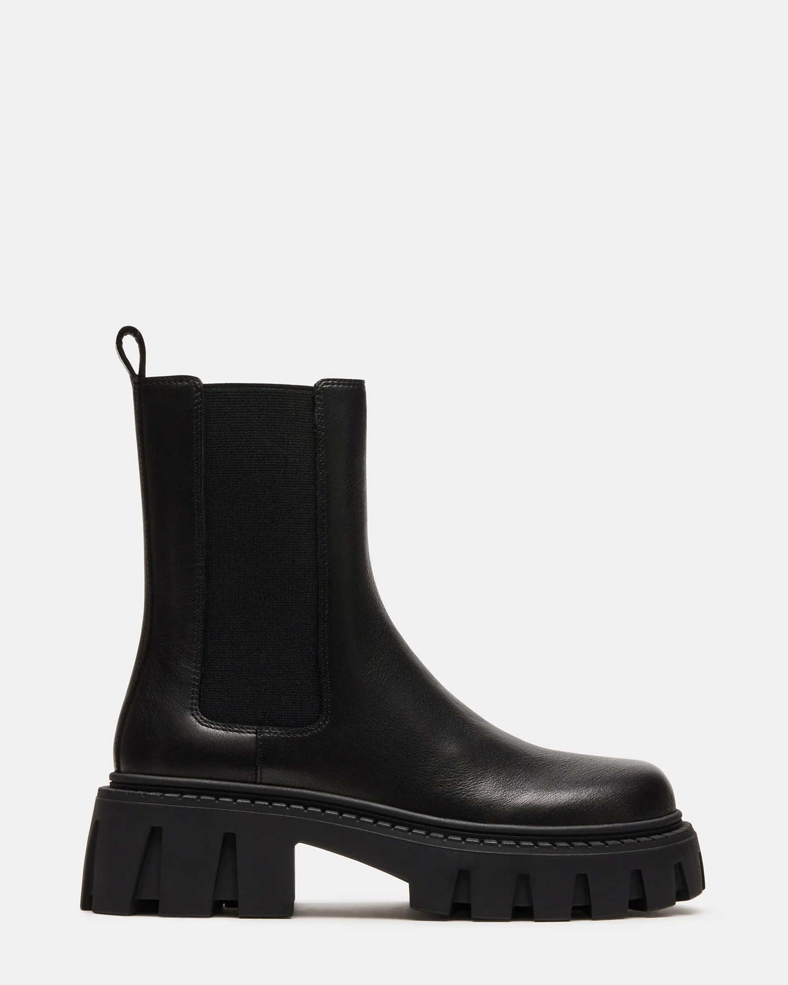 CHARGES Black Leather Platform Bootie | Women's Booties | Steve Madden (US)