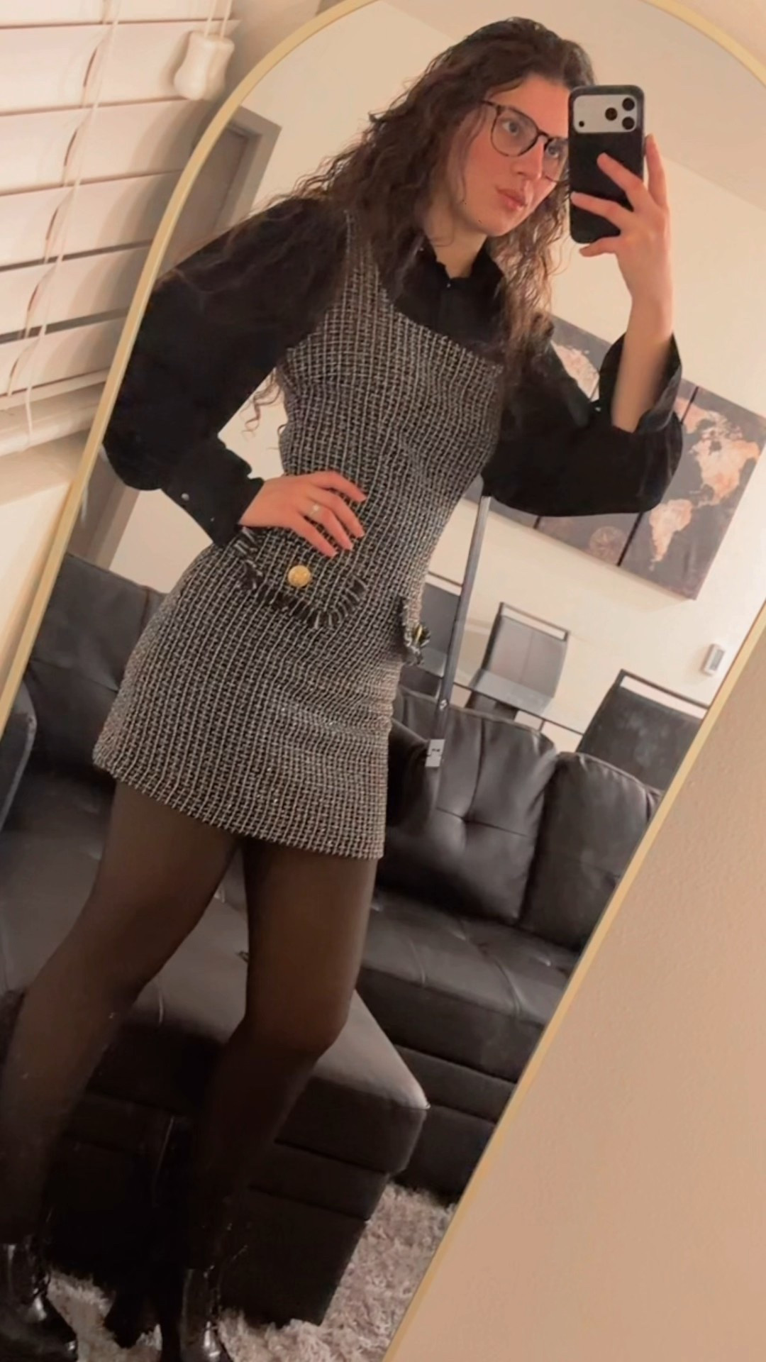 Effortless Parisian vibes ✨ Classic, chic, and made for turning heads. #ParisStyle #ChicLook #OOTD #FashionInspo

#LTKU #LTKgrwm #LTKFindsUnder100