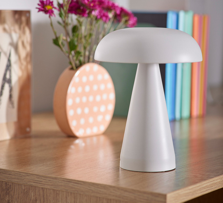 Eliza Table Lamp | Fantastic Furniture