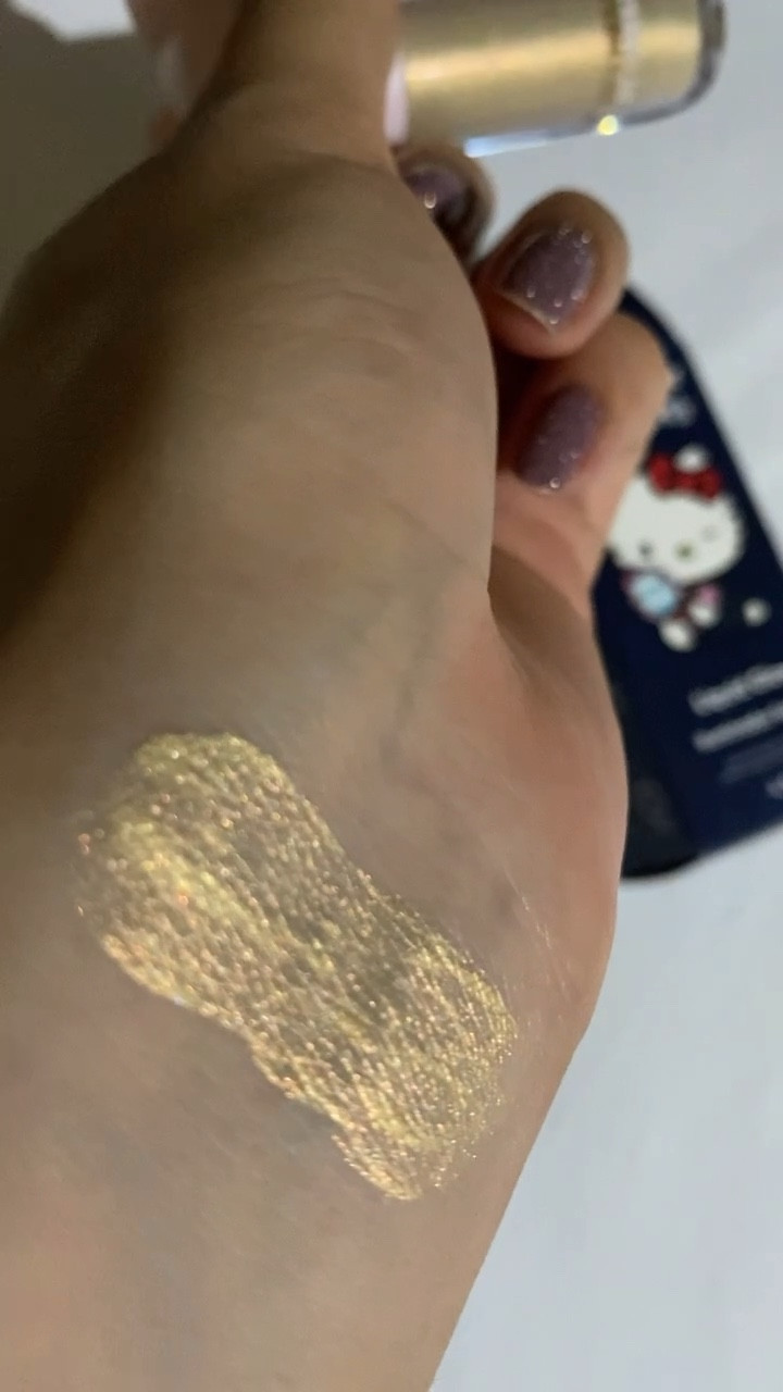 Iluminador Liquido BT Hello Kitty cor Cake 

#LTKbrasil #LTKbeleza #LTKsummer