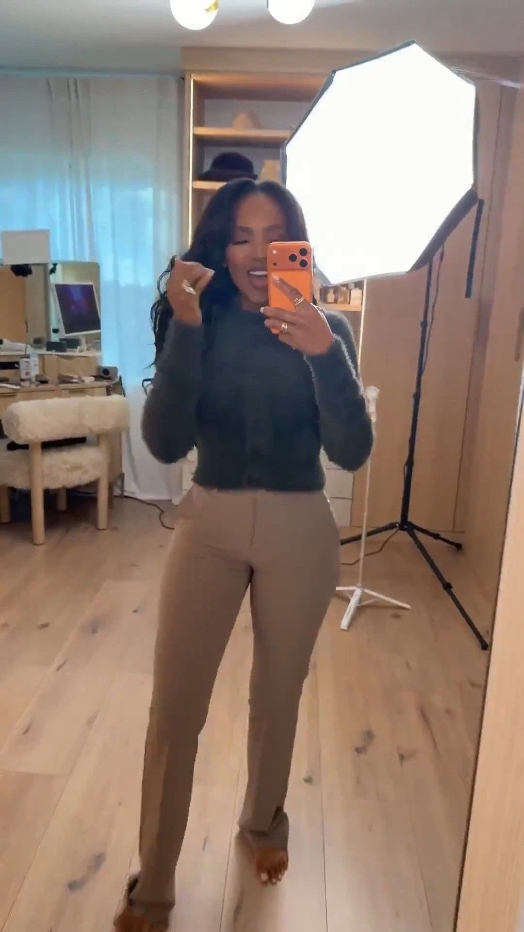 ✨ Polished Winter Neutrals with a Tailored Edge

This look is all about balance. A soft, fuzzy crew sweater paired with sleek straight-leg trousers creates a clean, refined silhouette that feels cozy yet elevated. The texture on top contrasts beautifully with the structured pant, making this an easy wear-on-repeat outfit you can rely on all season long. A true cost-per-wear win that keeps your wardrobe working smarter.

Perfect for:
• Workdays
• Casual meetings
• Elevated winter errands
• Everyday polished moments

📏 Sizing:
Top: Small
Bottoms: 4 Long

Measurements:
5’4” · 138 lbs · 34D · 27” waist · 40” hips

Save this post for later.

Winter neutral outfit inspiration, tailored trousers styling, cozy polished looks, elevated everyday winter outfits, timeless wardrobe staples for women.

Follow me on Instagram and YouTube @kirasfashionfinds

#LTKootd #LTKPetite