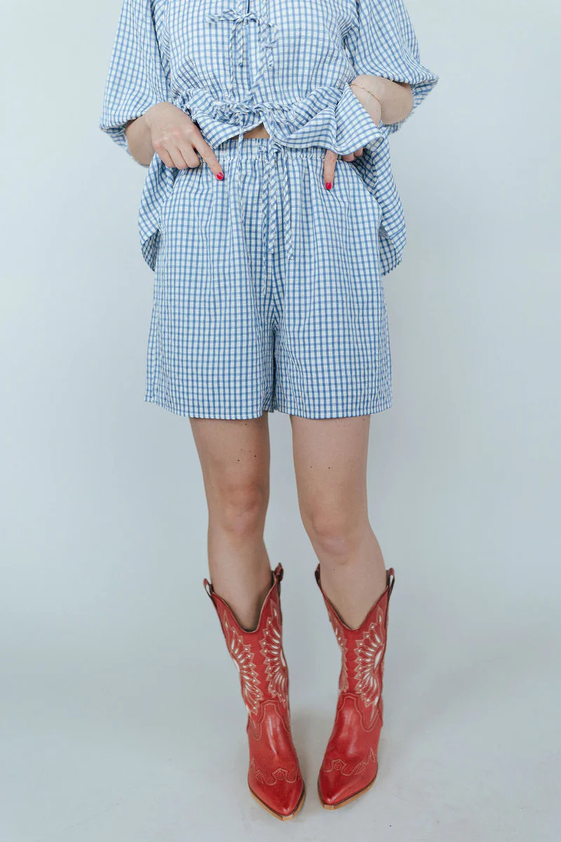 Blueberry Fields Gingham Shorts | Henly