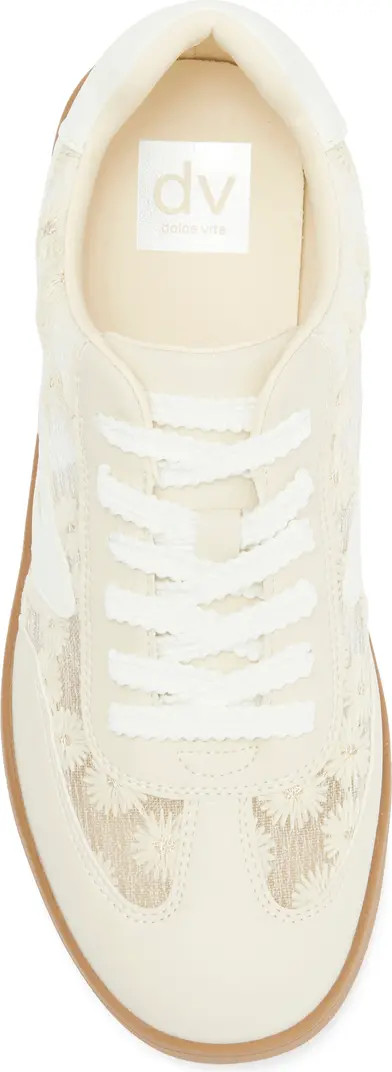 Voyage Sneaker (Women) | Nordstrom Rack