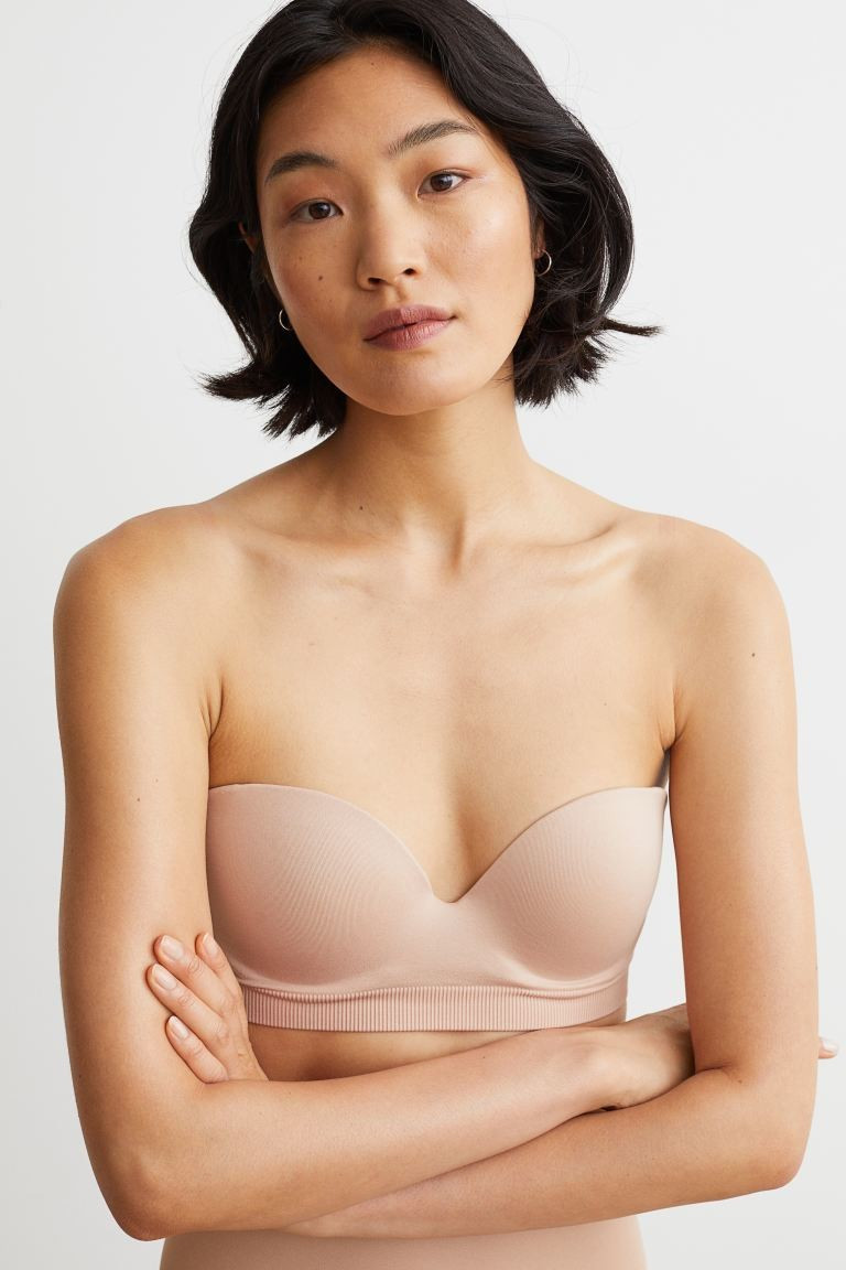 Trägerloser Balconette-BH aus Jersey mit weitgehend nahtloser Konstruktion für angenehme Seamle... | H&M (DE, AT, CH, NL, FI)