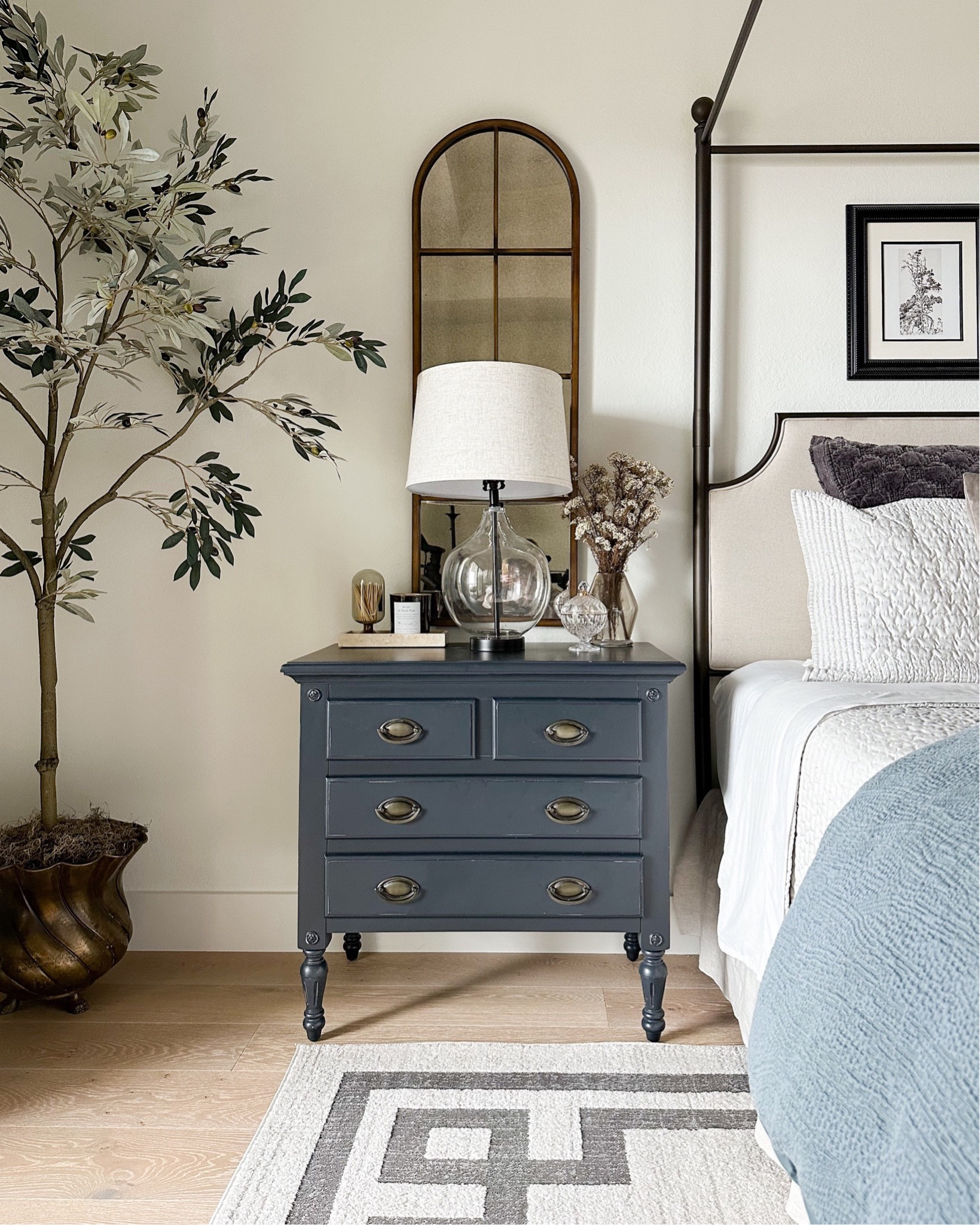 Bedroom nightstand styling!

#LTKHome #LTKFindsUnder50 #LTKStyleTip