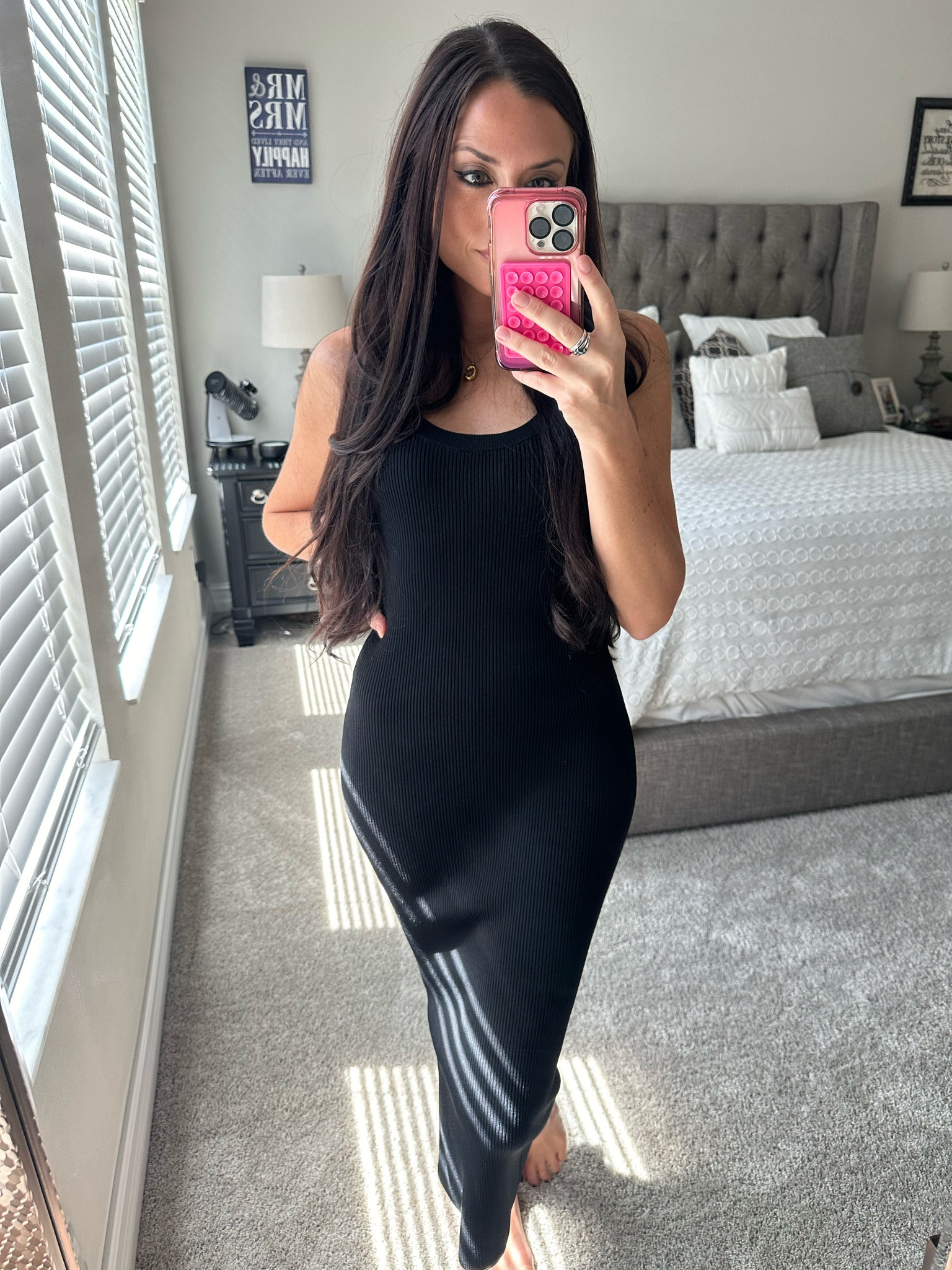 Found a great wedding guest dress !! 
Ribbed midi dress for fall ! Obsessed is an understatement 🖤 wearing an XS here , it’s very stretchy and will hug your body perfectly ! Shop below ⬇️ 

#LTKStyleTip #LTKWedding #LTKFallSale