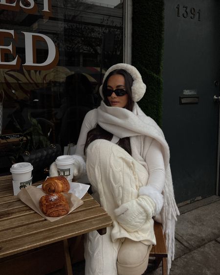 Cozy coffee holiday snow outfit, winter ootd, cozy chic, winter style, winter accessories 

#LTKstyletip #LTKshoecrush #LTKHoliday