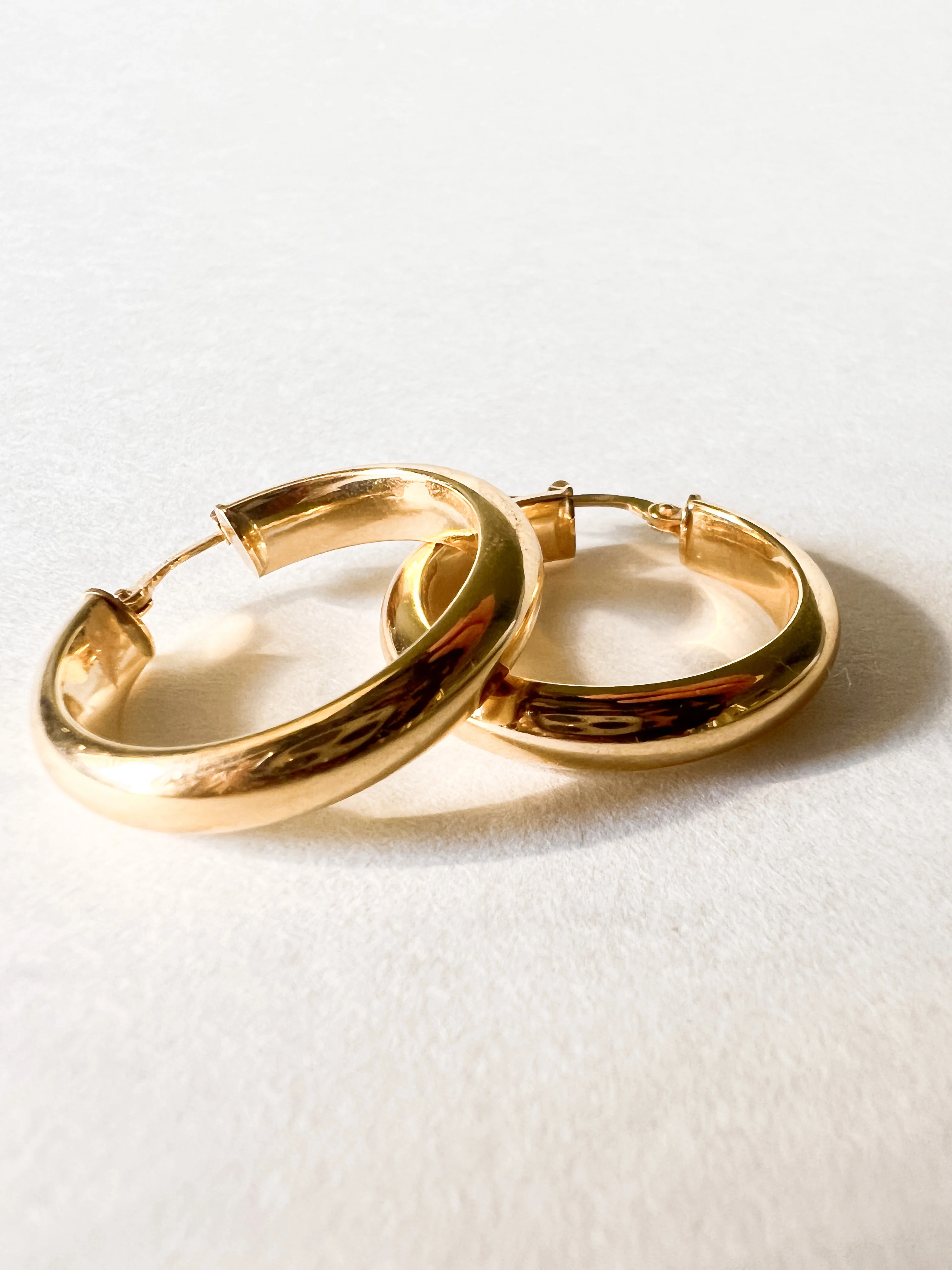 14K Gold Everyday Chunky Hoops (PRE-ORDER) | Natalie Borton