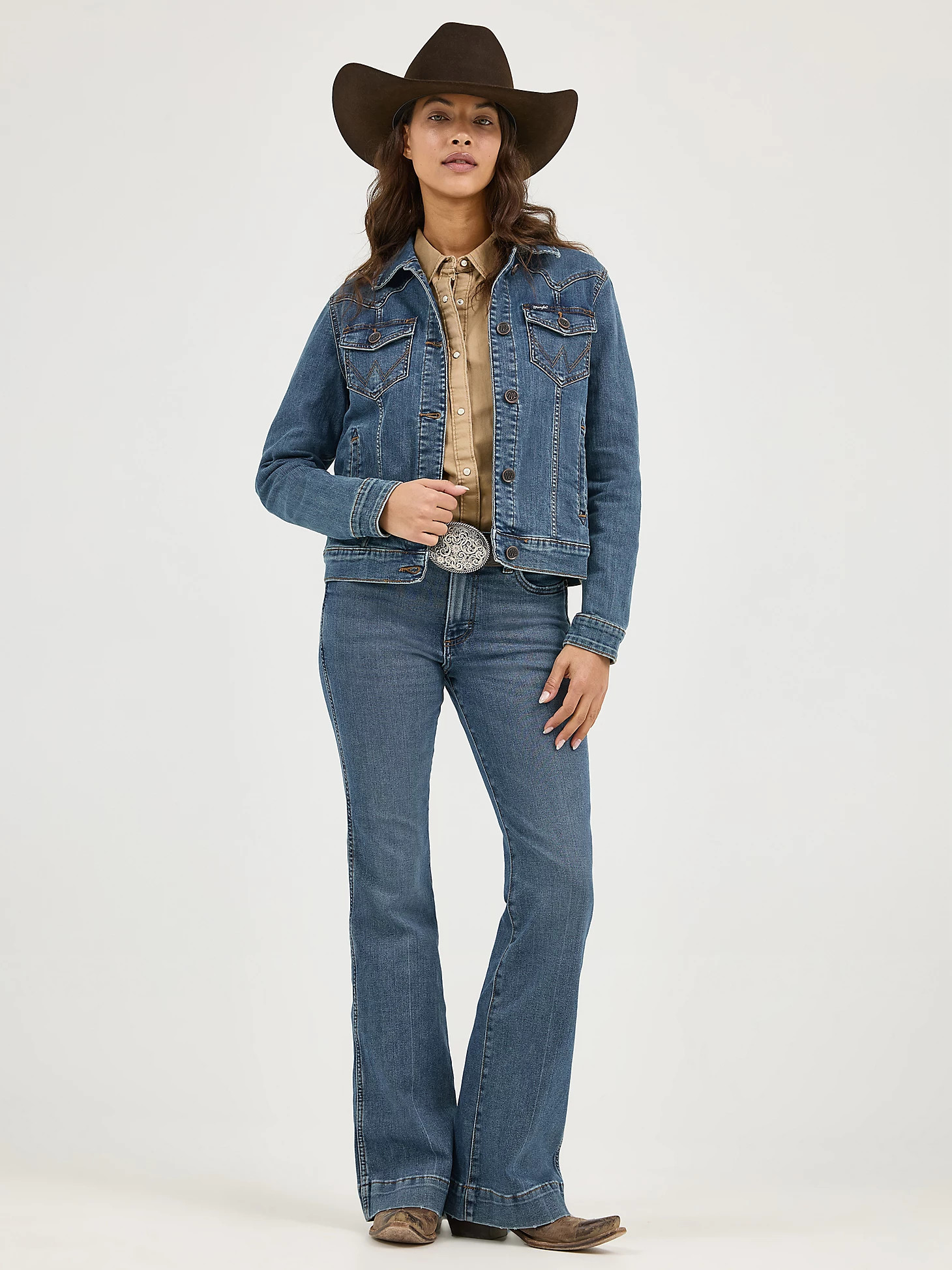 Women's Long Sleeve Classic Fit Denim Jacket | Wrangler