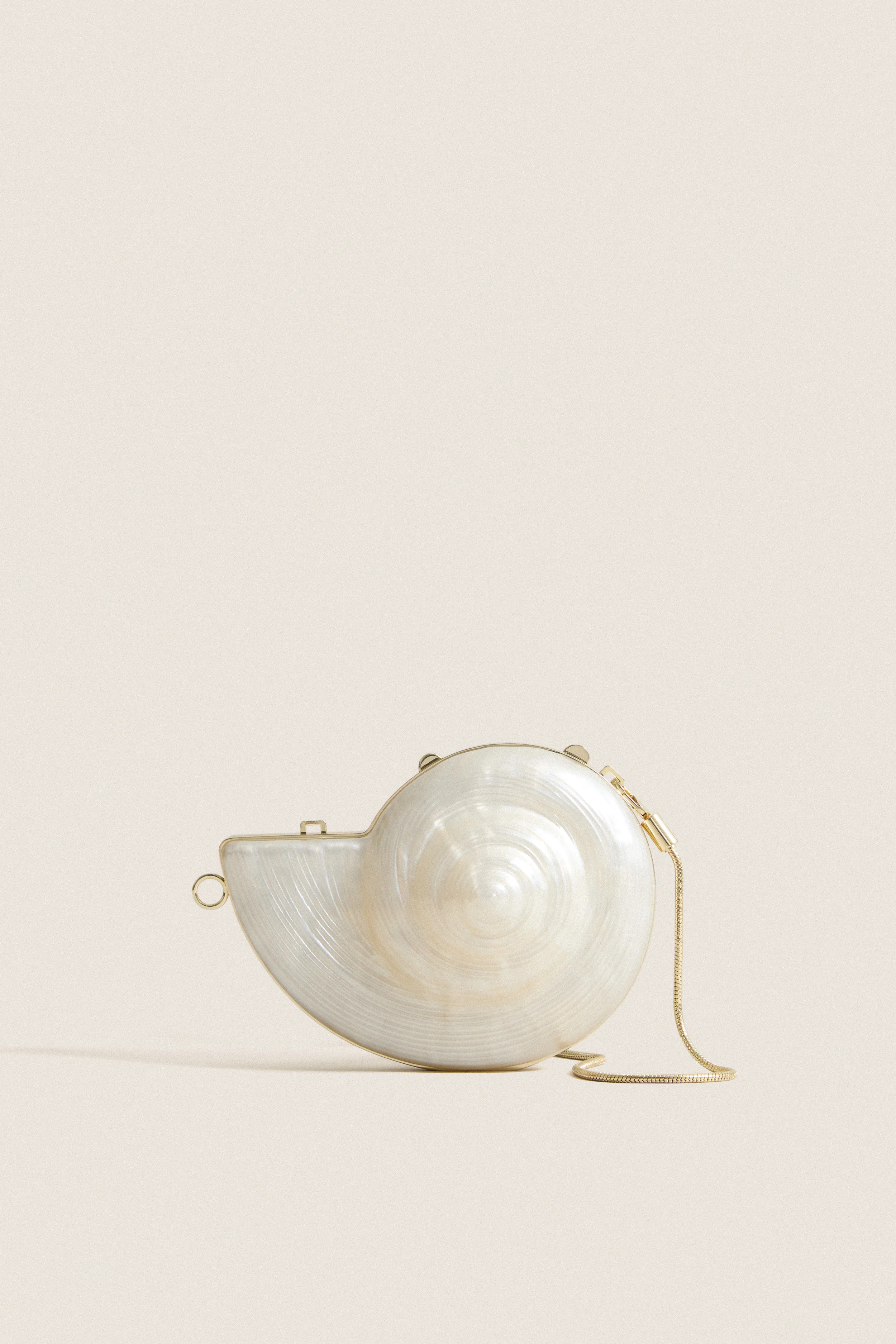 Pearl Marion Shell Clutch | Tuckernuck (US)