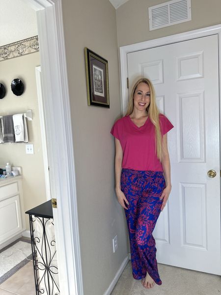 I found the cutest loungewear set
Super comfortable and you know I am going to be wearing this all the time 
Wearing size smalll

#LTKfindsunder50 #LTKhome