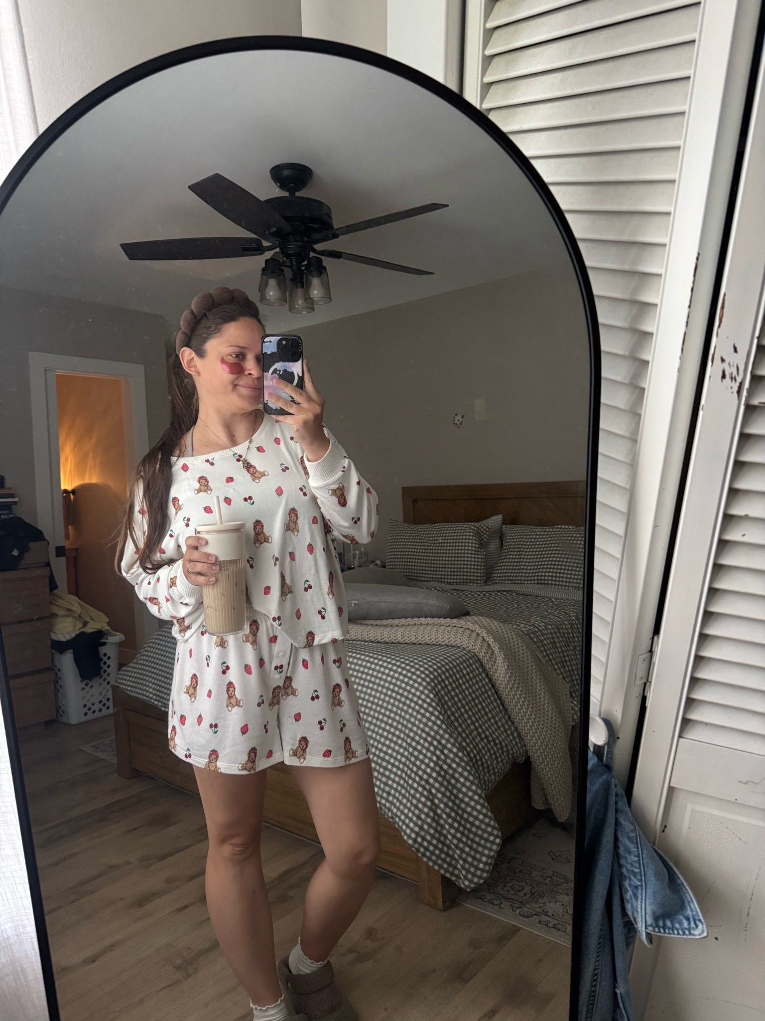 softest material summer pjs 🧸🍓 sized up to a large to fit the growing baby belly all summer!!

#LTKmomlife #LTKBump #LTKBaby