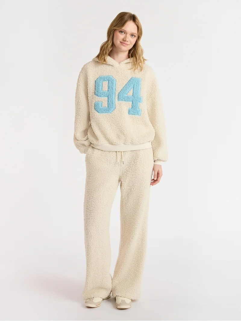 No Boundaries Embroidered Plush Pullover Hoodie, Women's | Walmart (US)