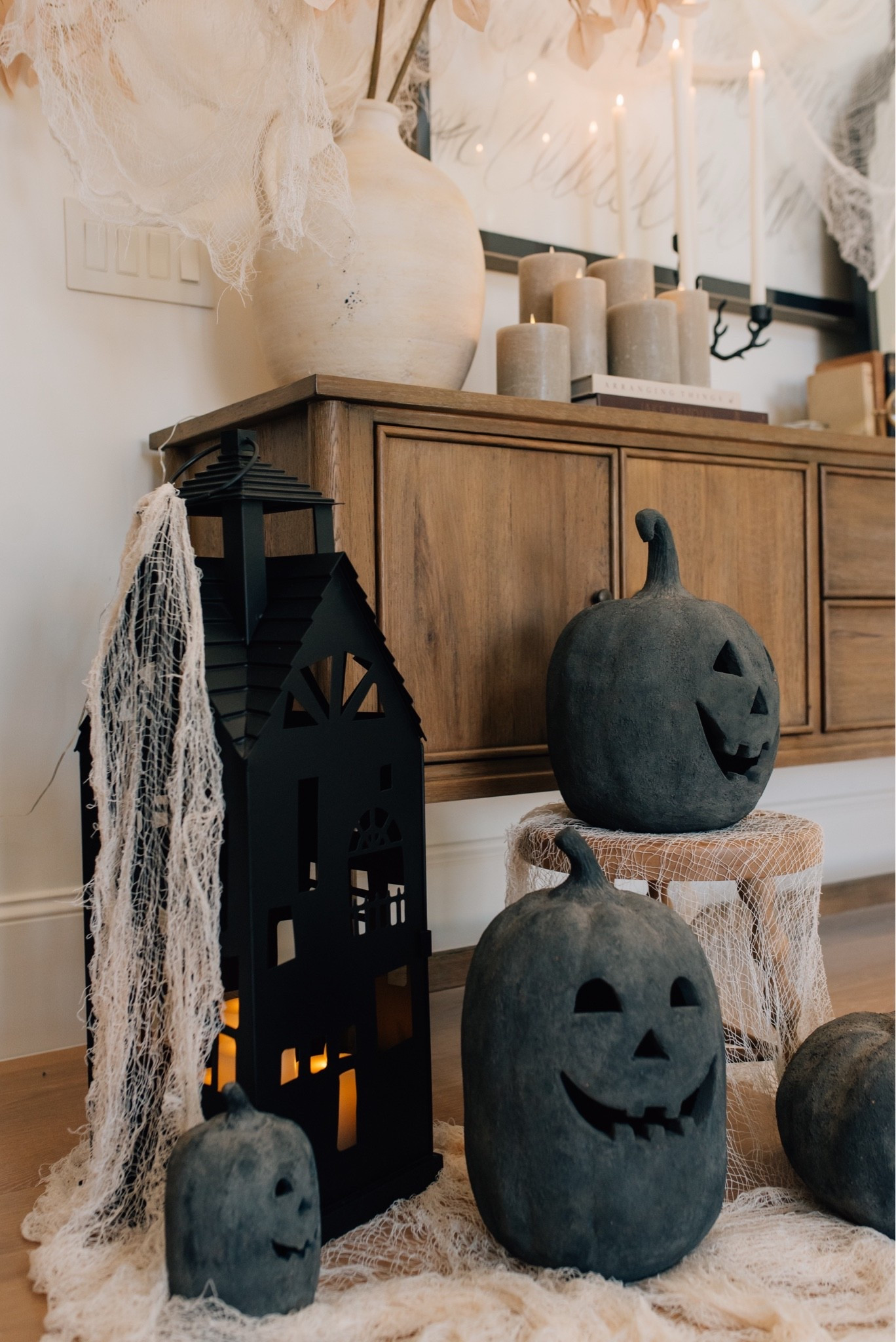 Pottery barn Halloween decor

#LTKSaleAlert #LTKHome #LTKSeasonal