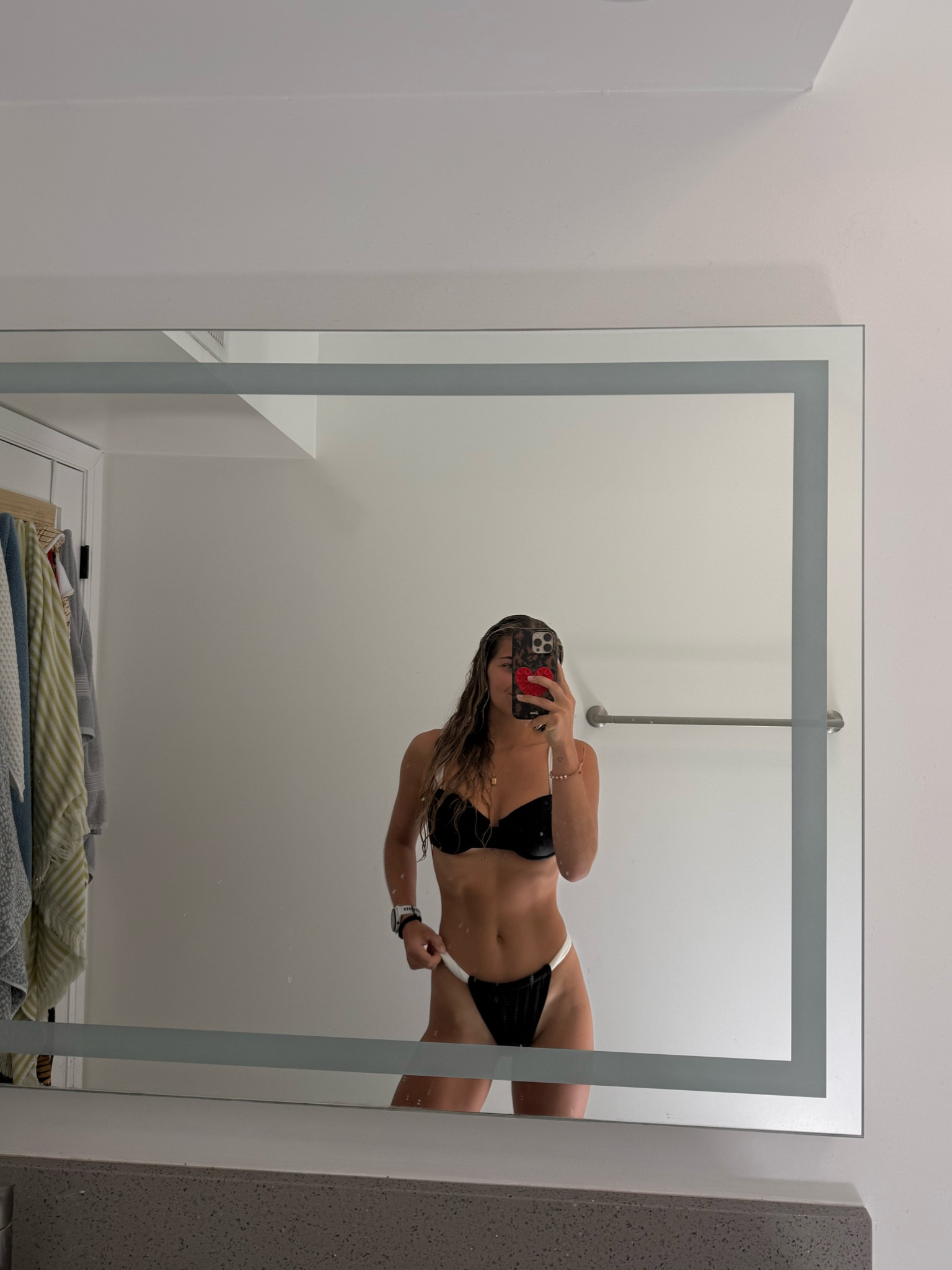 dippin daisys bikini!

code ‘abicado’ for $$ off:)

#LTKSpringSale #LTKFindsUnder100 #LTKSeasonal