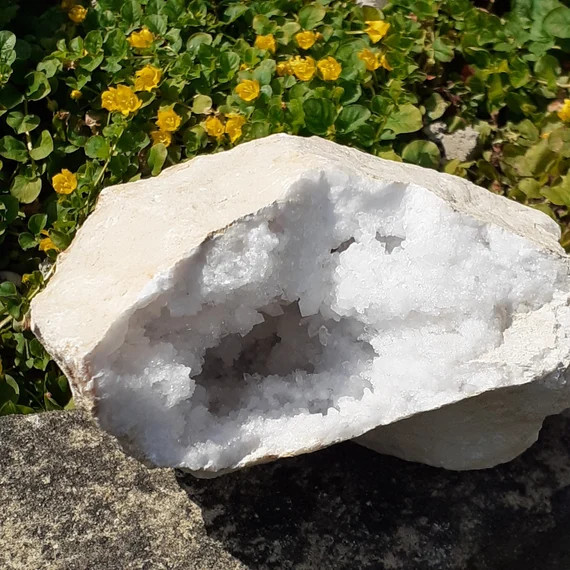 White Quartz Geode - LARGE -6"-7.5" | Etsy (US)