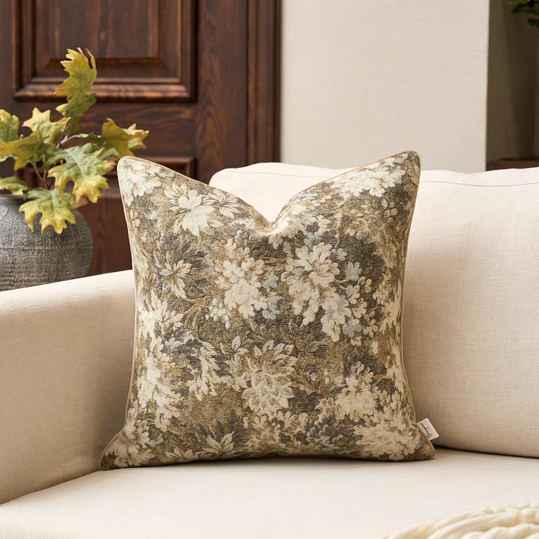 Yangest Neutral Floral Pillow Cover 24 x 24 Inches, Vintage Chenille Square Throw Pillow Cover So... | Amazon (US)