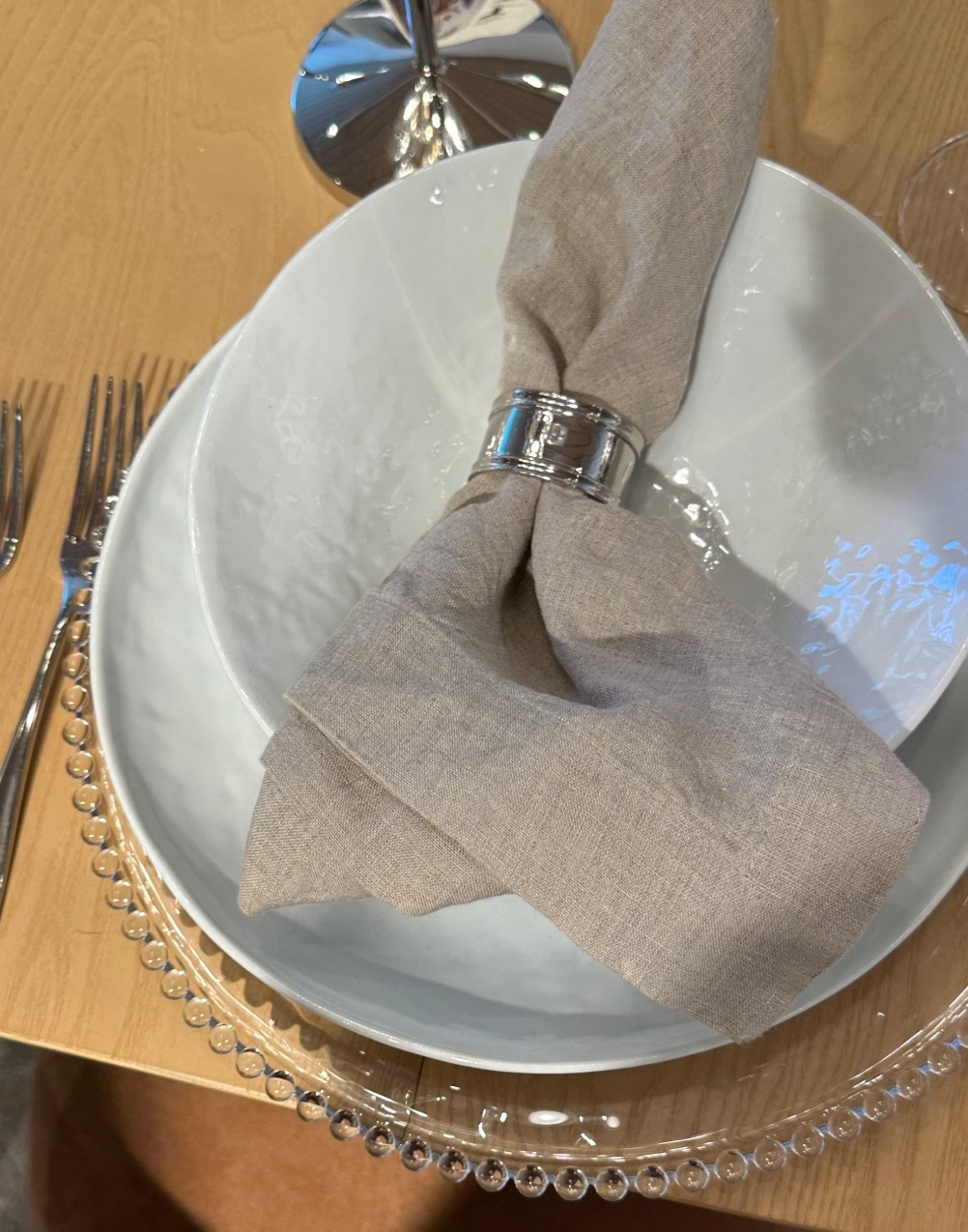 Everyday hosting set up that is easy to transition through every season!

#holidayhosting #dinnerparty 

#LTKHome