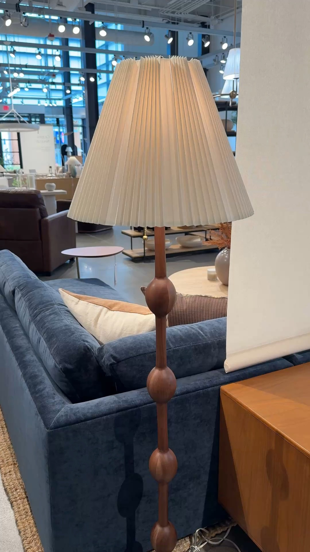 Floor lamp

#LTKHome #LTKmomlife #LTKdayinmylife