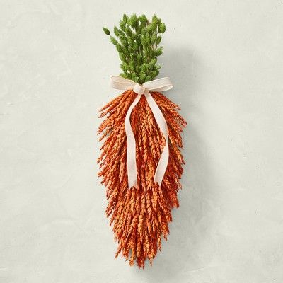 Easter Carrot Wreath | Williams-Sonoma