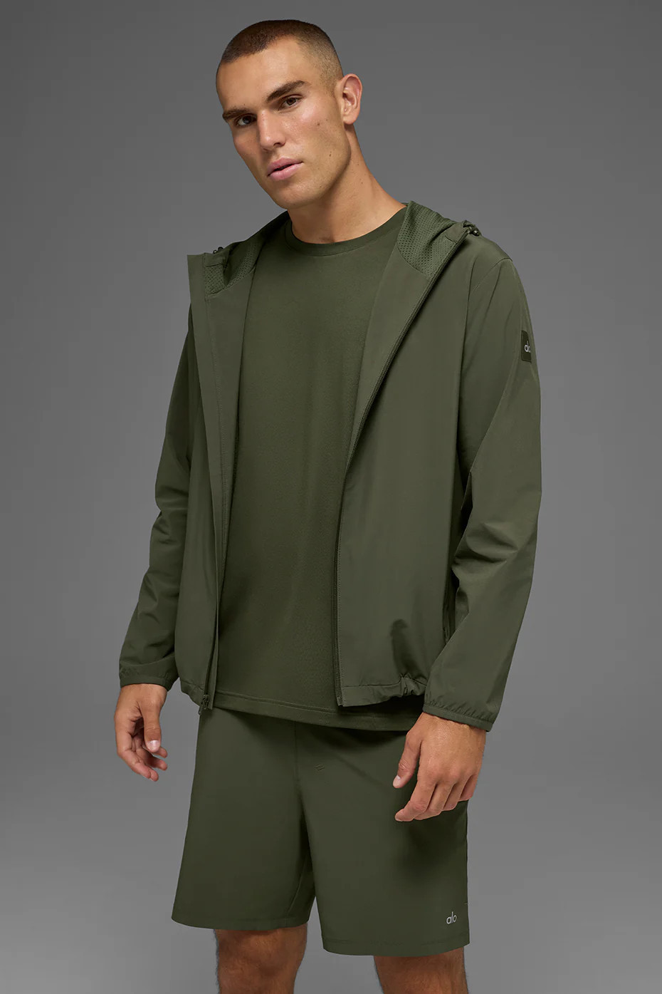 ALO | Performance On-The-Go Jacket in Green Olive, Size: 2XL | Alo Yoga (US)