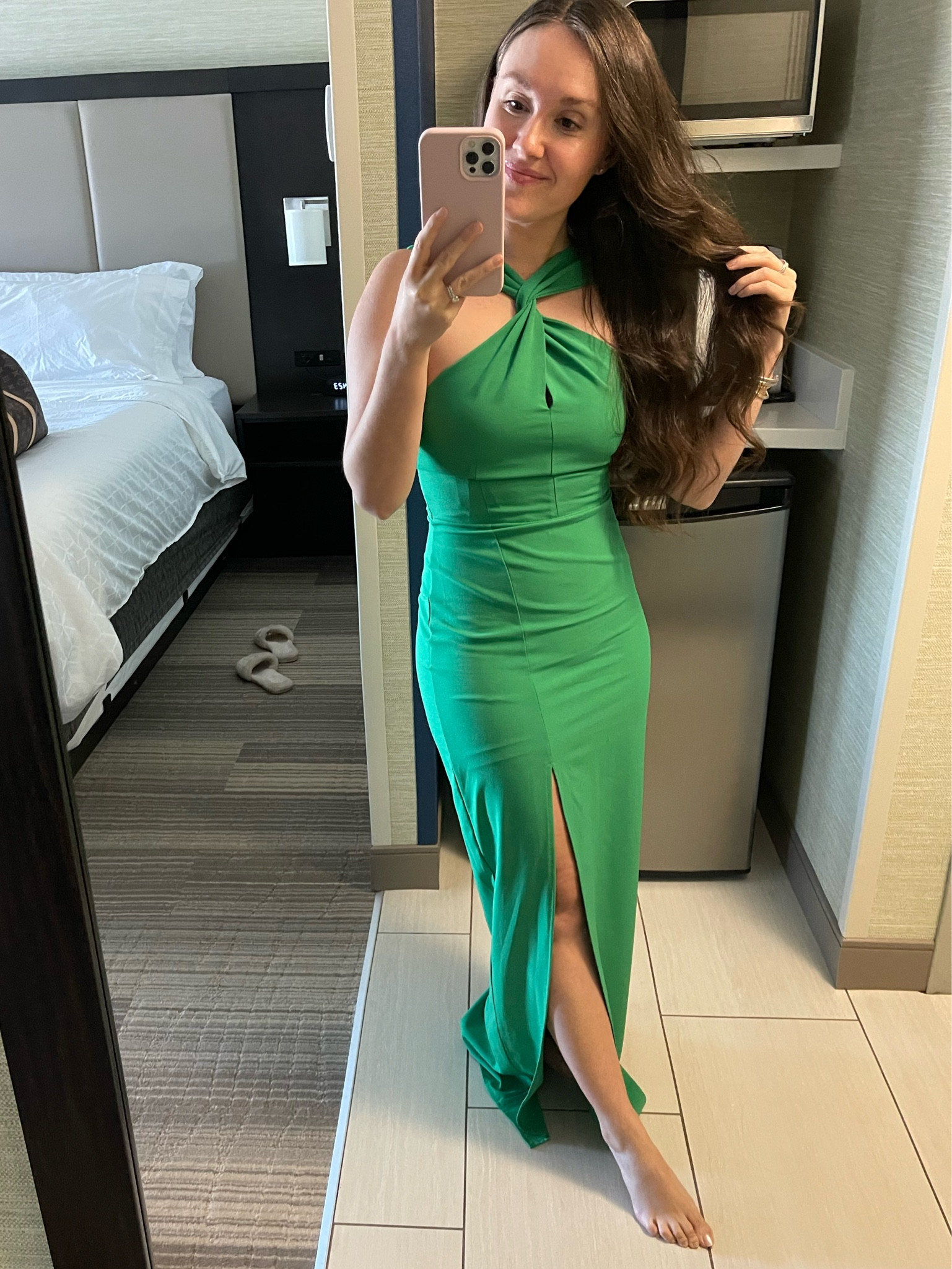 Green wedding guest dress for petites! #fallweddingguest

#LTKwedding #LTKfindsunder100 #LTKstyletip