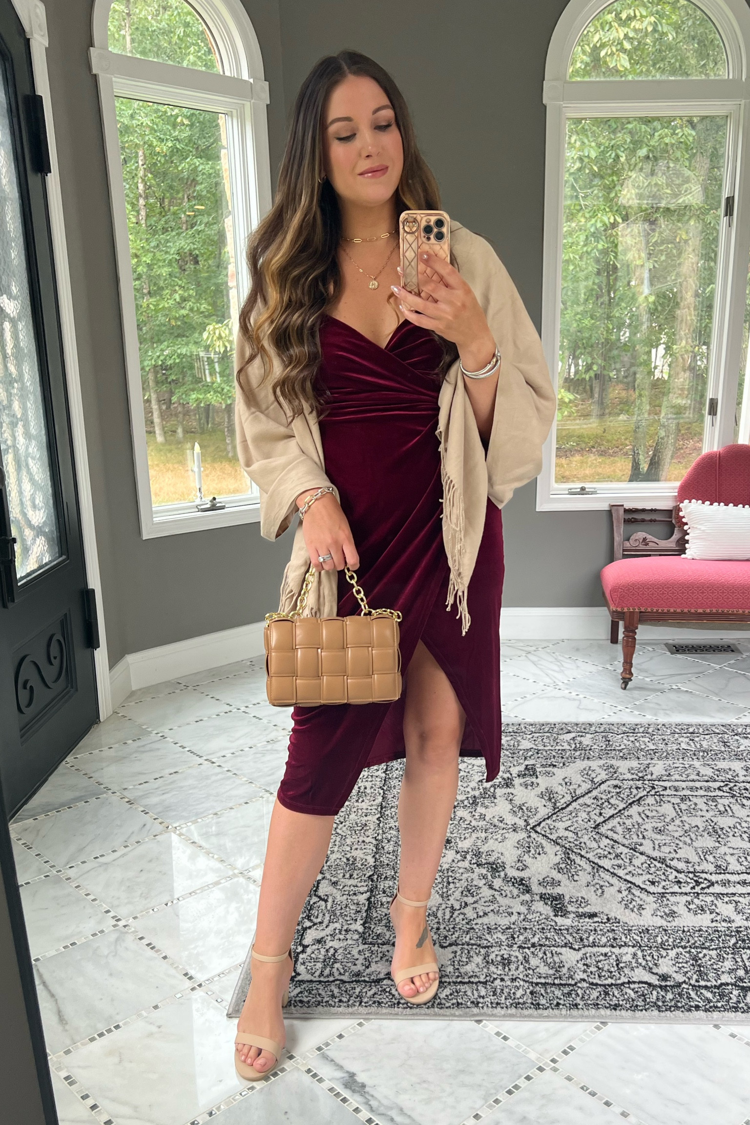 Burgundy velvet 2024 dress outfit