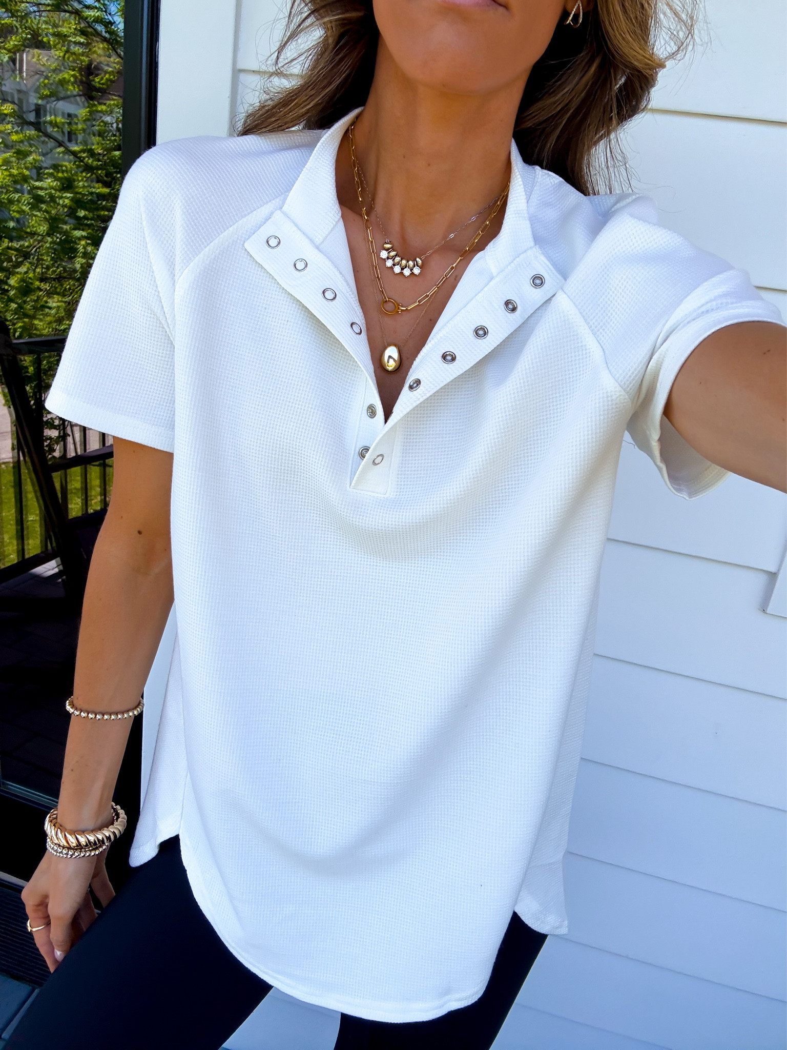 Anti-Camel Toe Leggings Outfit . Wearing a size small top, xsmall leggings and medium jean jacket. 

#LTKgrwm #LTKmomlife #LTKdayinmylife