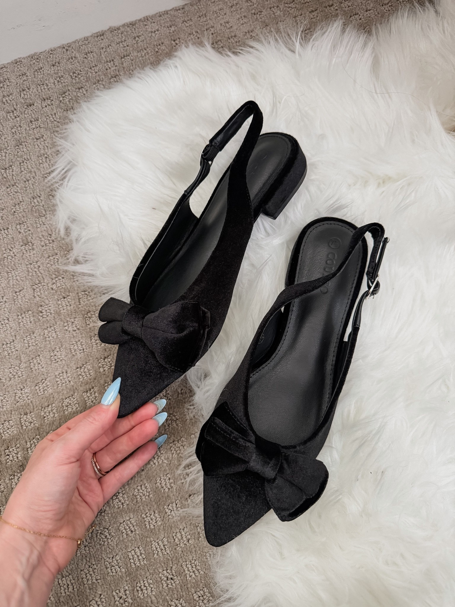 Loving these shoes from Amazon!

#LTKSeasonal #LTKSaleAlert