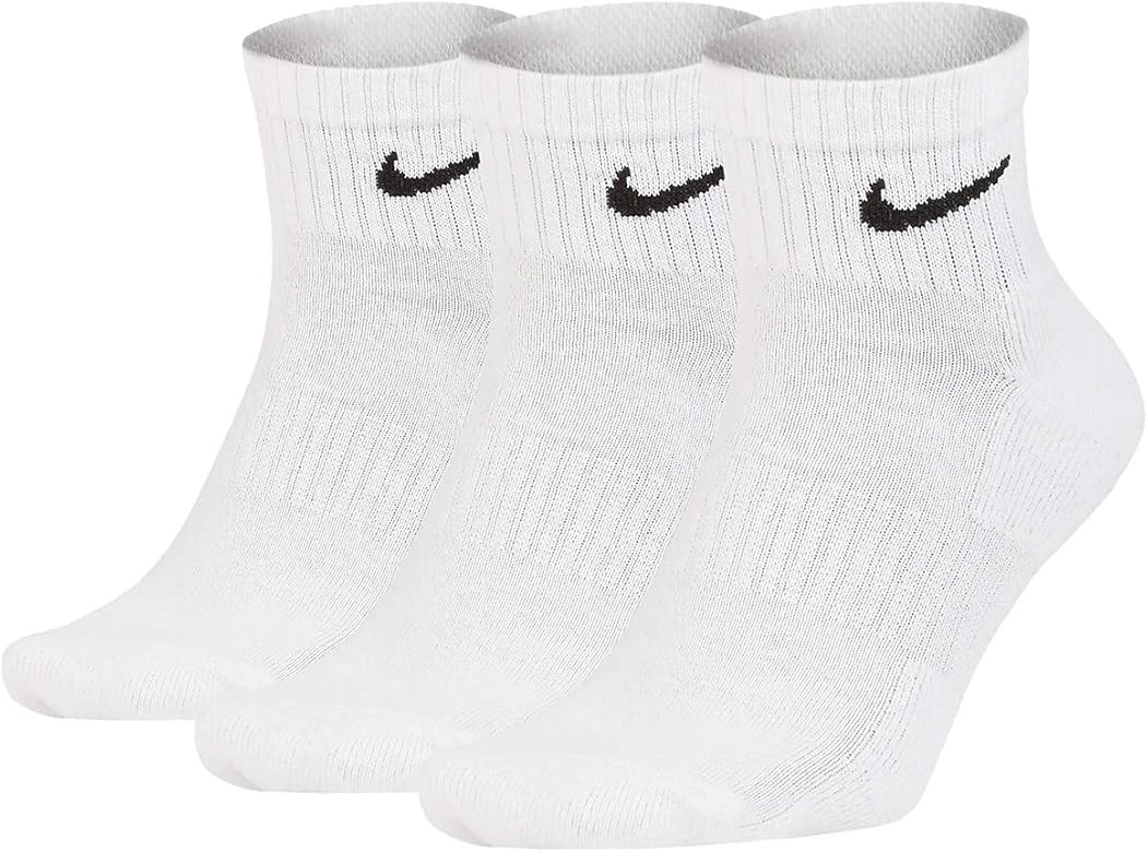 Nike Everyday Lightweight Ankle Training Socks (3 Pair) | Amazon (US)