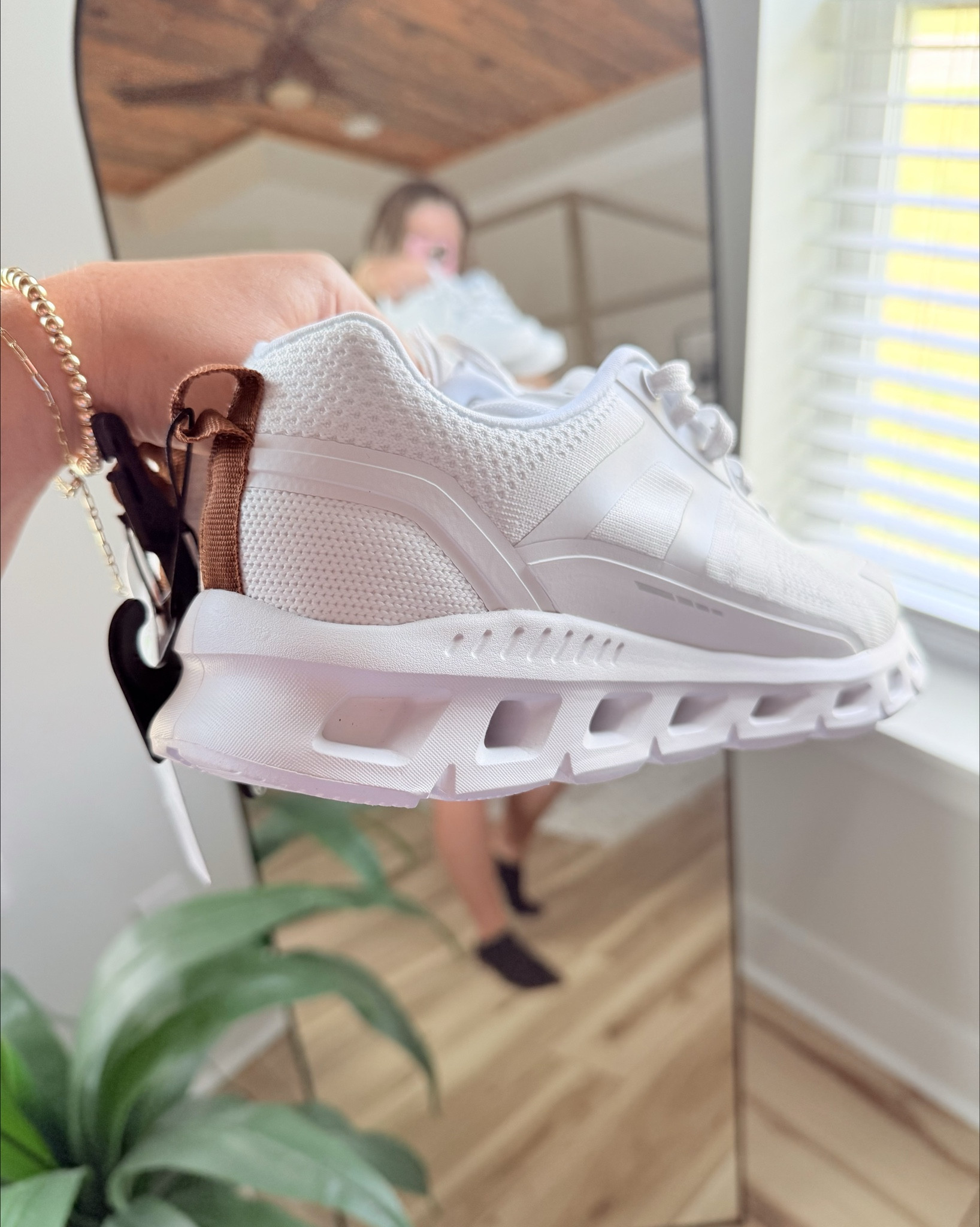 Shoe dupe 🤍🤍🤍 Walmart $27 tennis shoes are giving ON ☁️ vibes but on a budget  