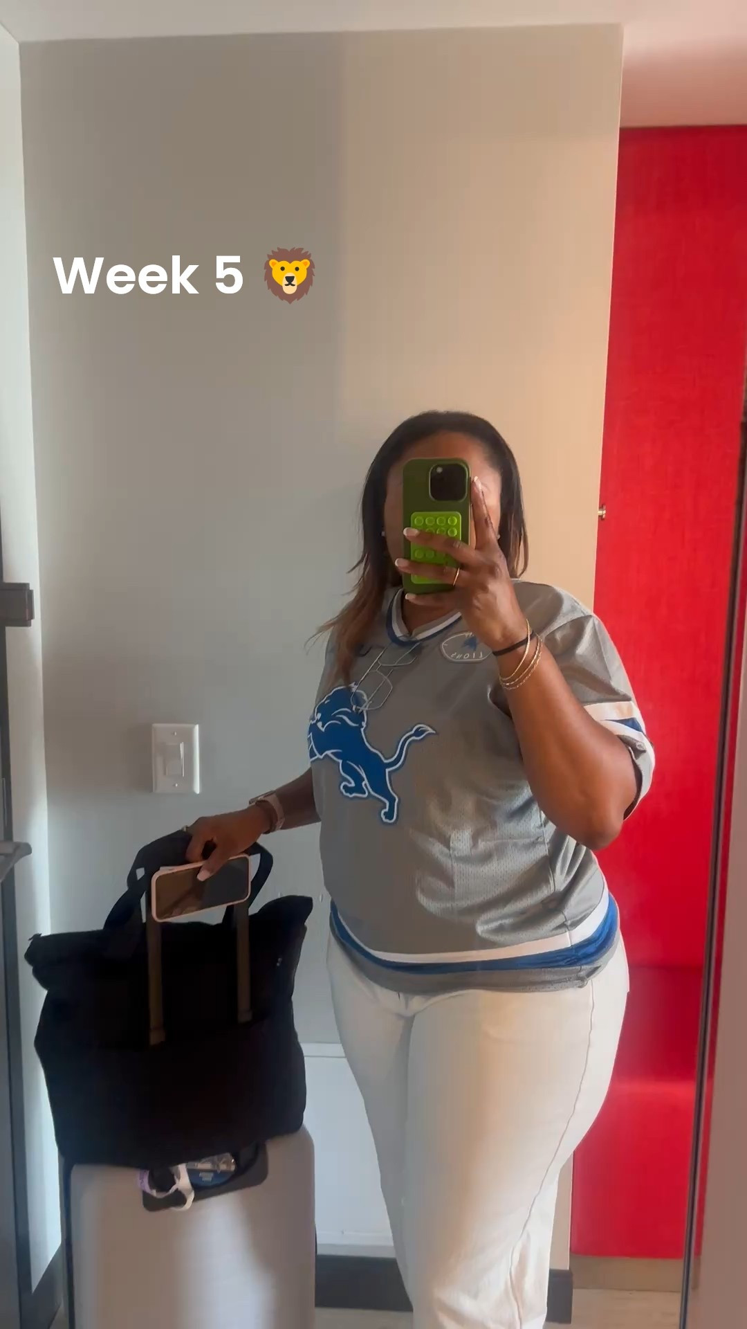 Week 5 Game Day look🦁💙

Streetwear 
Game Day outfit
Outfit of the Day

#LTKWorkwear #LTKMidsize #LTKStyleTip