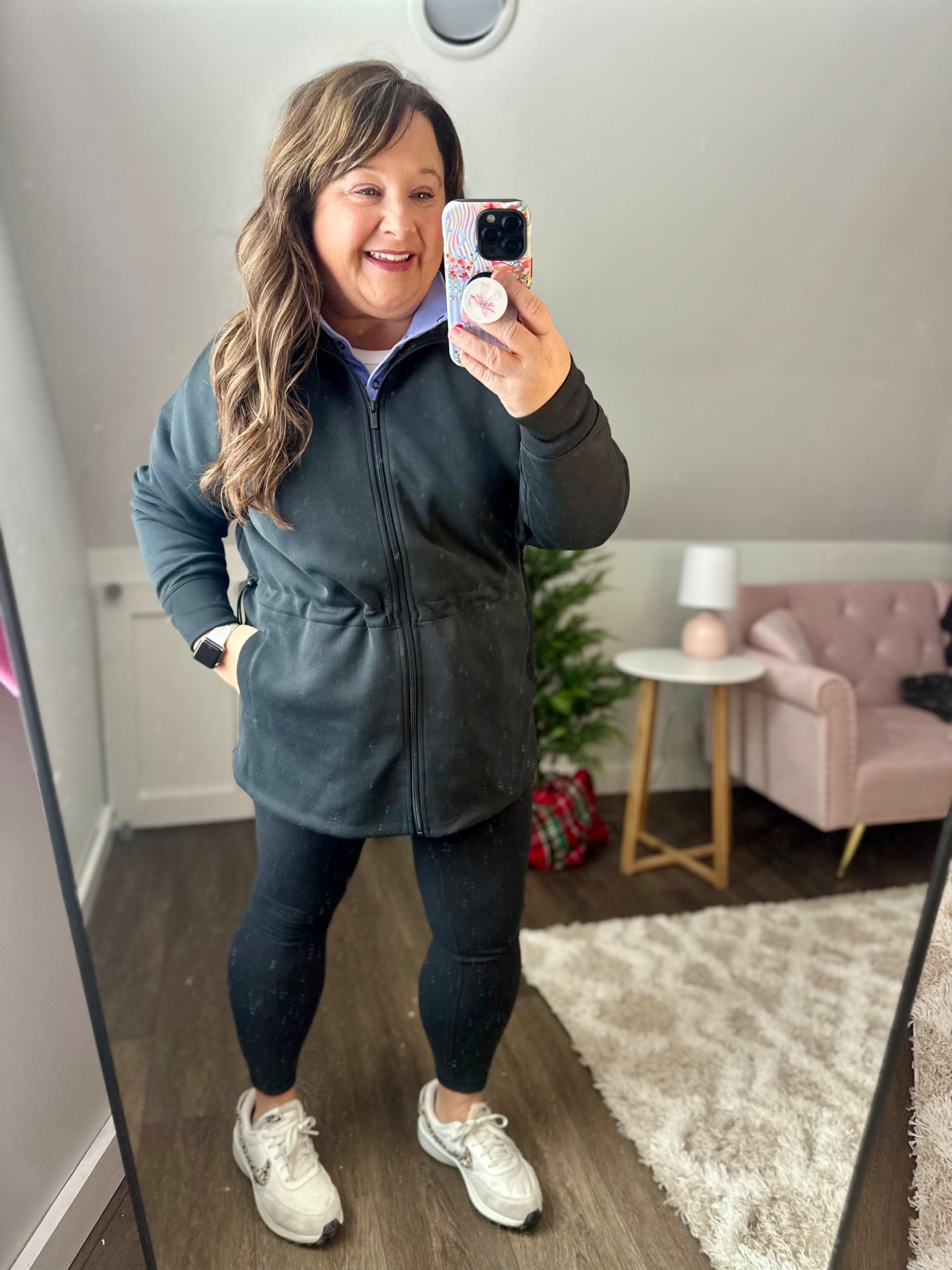 The perfect little jacket for Spring! Love the cinched waist and length. 