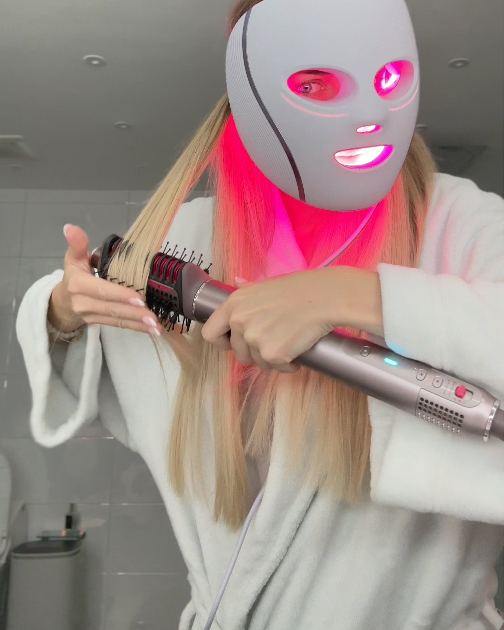 A week in, and I already love my Shark CryoGlow Mask and Shark FlexFusion. The mask is the real game changer here.. it has these cooling pads for under the eyes that makes my tired eyes feel SO good with immediate results. So excited what the next few months holds for my skin and haircare routine! 

#LTKBeauty #LTKGiftGuide #LTKStyleTip