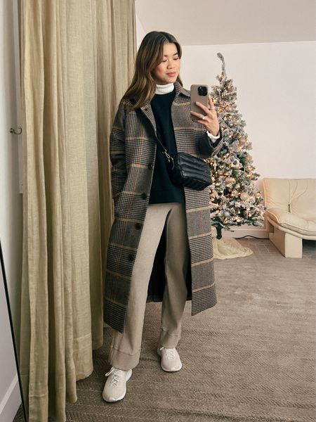 The ultimate layered look with a white turtleneck under a black Madewell crewneck sweatshirt and plaid long coat with beige knit pants and Nisolo sneakers!
 
Top: XXS/XS
Bottoms: 00/0
Shoes: 6

#winter
#winteroutfits
#winterfashion
#winterstyle
#holiday
#giftsforher
#abercrombie
#nisolo 
#madewell


#LTKSeasonal #LTKstyletip #LTKHoliday
