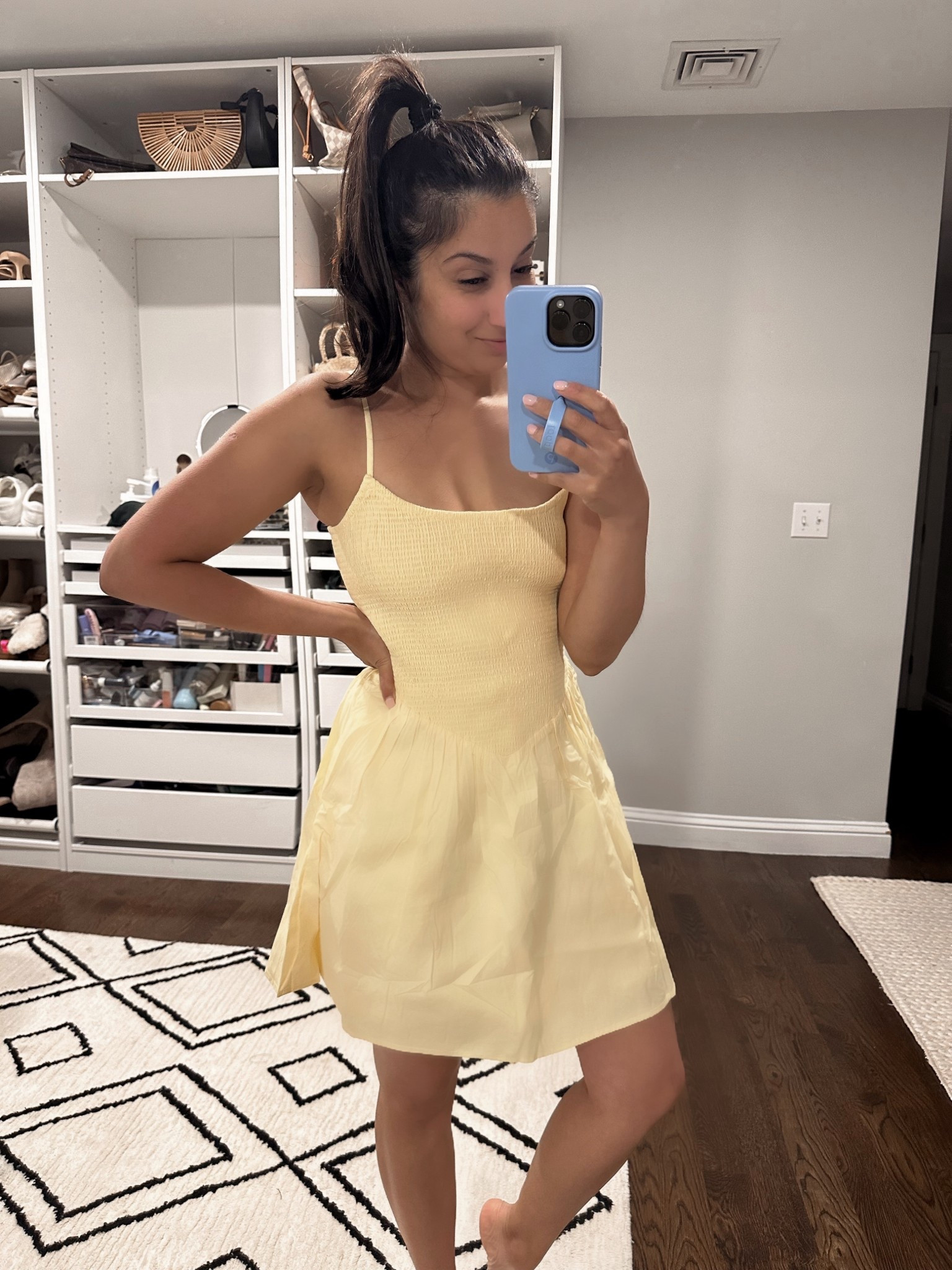 Butter yellow dress 💛


Vacation outfit, vacation dinner look, night out, vacation night outfit, vacation looks, date night, petite dress, red dress, abercrombie find

#LTKFindsUnder50 #LTKPetite