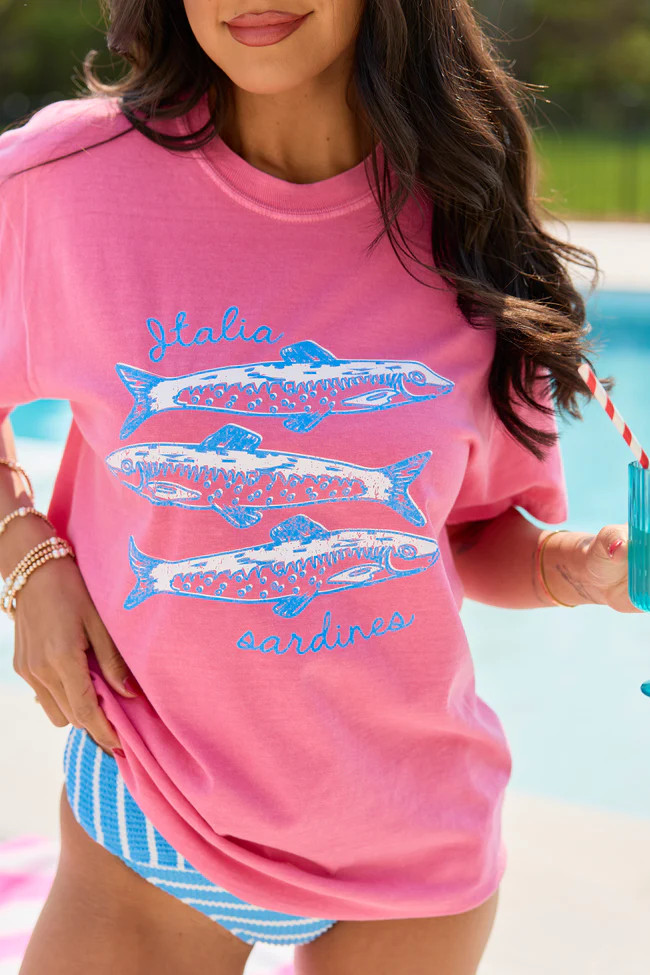 Italia Sardines Pink Graphic Tee | Pink Lily