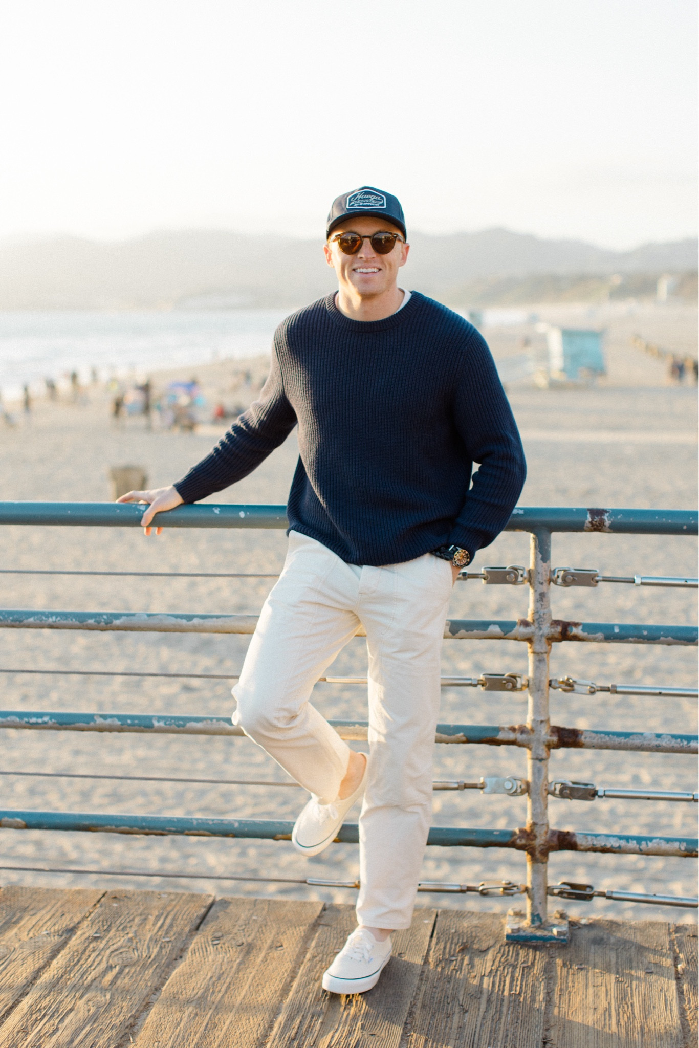 Spring looks different in Southern California! This was one of my favorite outfits of the week for some time exploring the LA Beaches!

#LTKmens