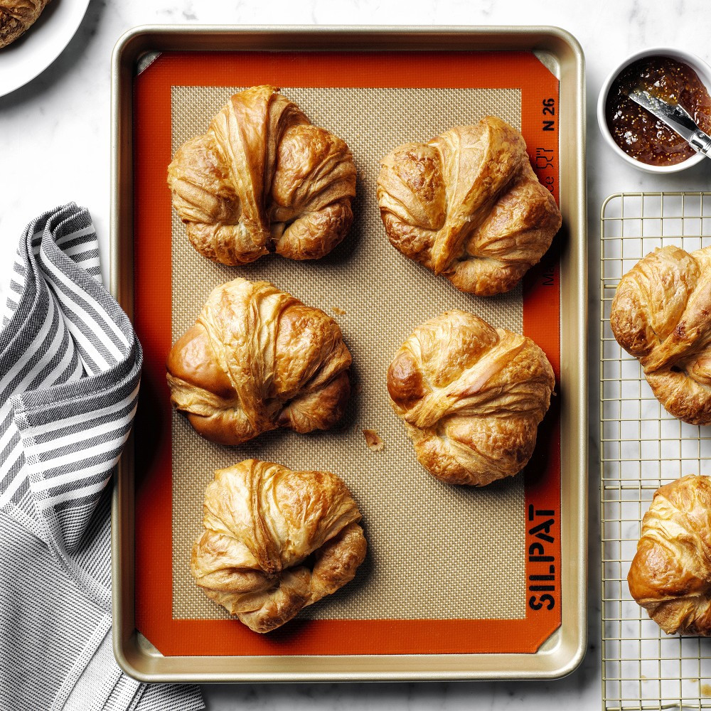 Silpat Nonstick Silicone Baking Mat | Williams-Sonoma