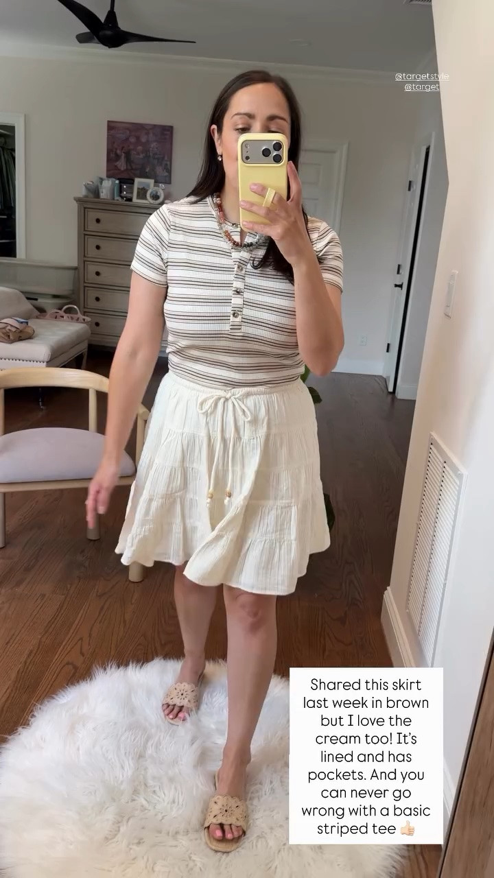 Shared this skirt last week in brown but I love the cream too! It’s lined and has pockets. And you can never go wrong with a basic striped tee 👍🏻 @targetstyle @target
