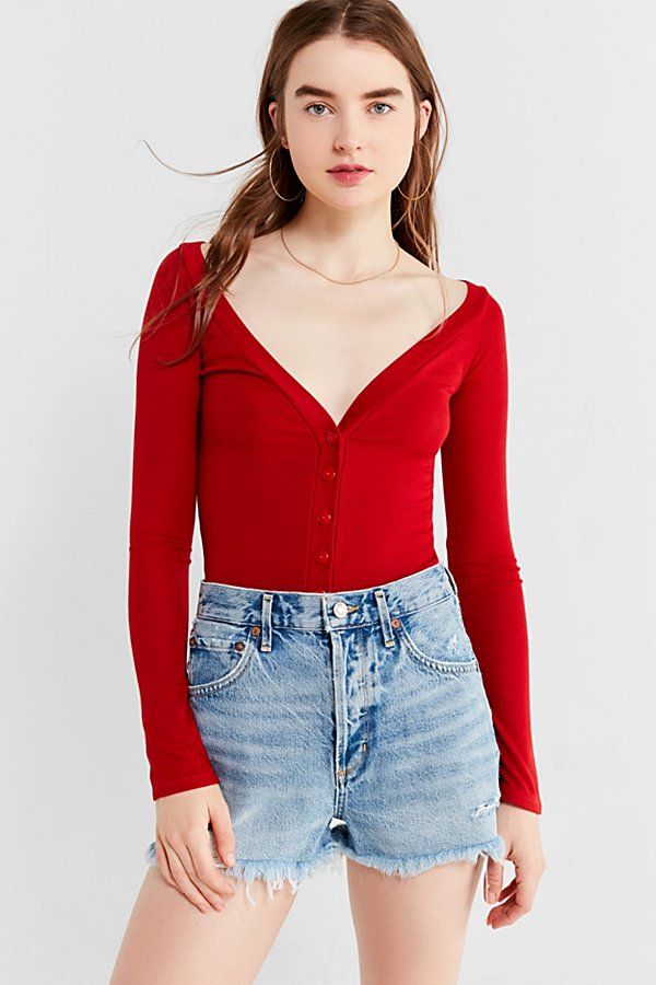 UO Seila Plunging Off-The-Shoulder Top - Red XS at Urban Outfitters | Urban Outfitters US