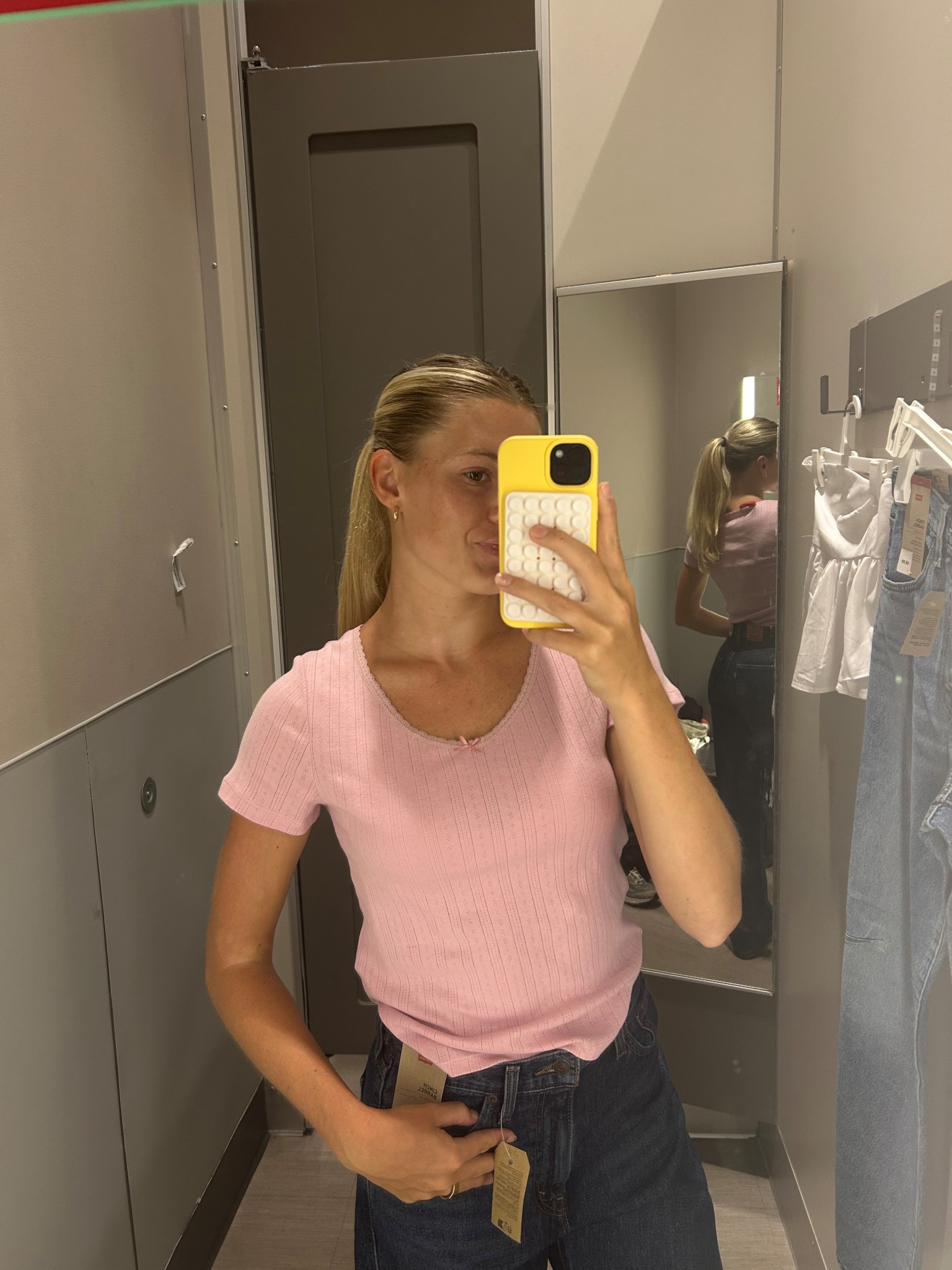 Levi’s at target!!!

#LTKStyleTip #LTKBeauty #LTKFindsUnder100