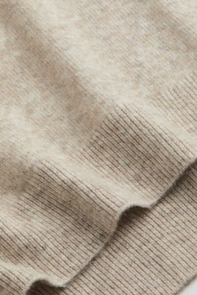 Knit Sweater Vest | H&M (US + CA)