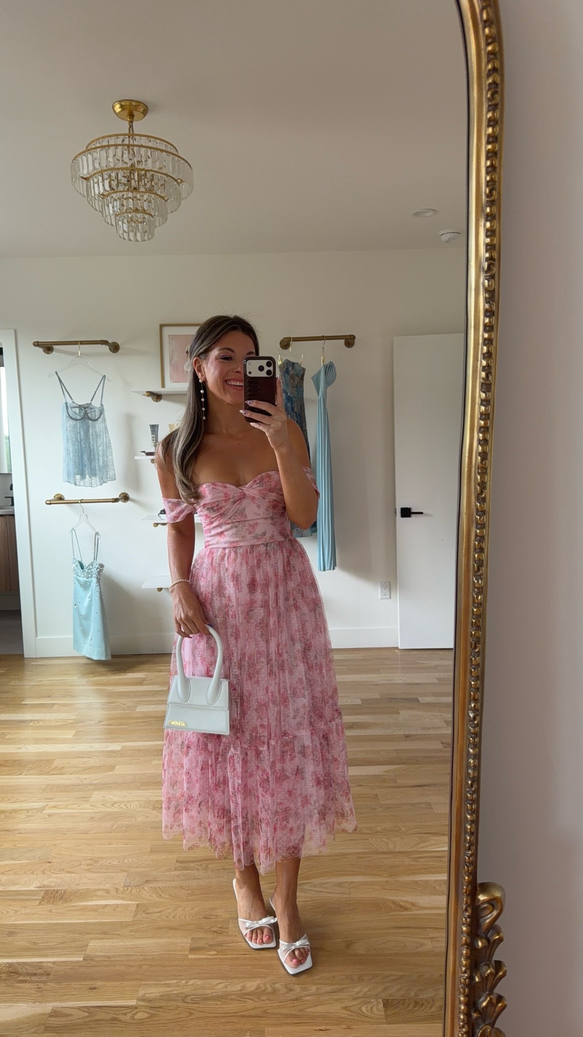 Wedding guest dresses and formal black tie event dresses for summer 💍💕

Revolve code: tulip
mac duggal code: emerson10

sizing:
i'm 5'4" and typically wear a small/2
• pink ruffle shoulder gown: 0

Floral dress
One shoulder
Wedding guest
Formal event
Special occasion
Black tie
Summer dress
Wedding accessories

#LTKgrwm #LTKSeasonal #LTKWedding